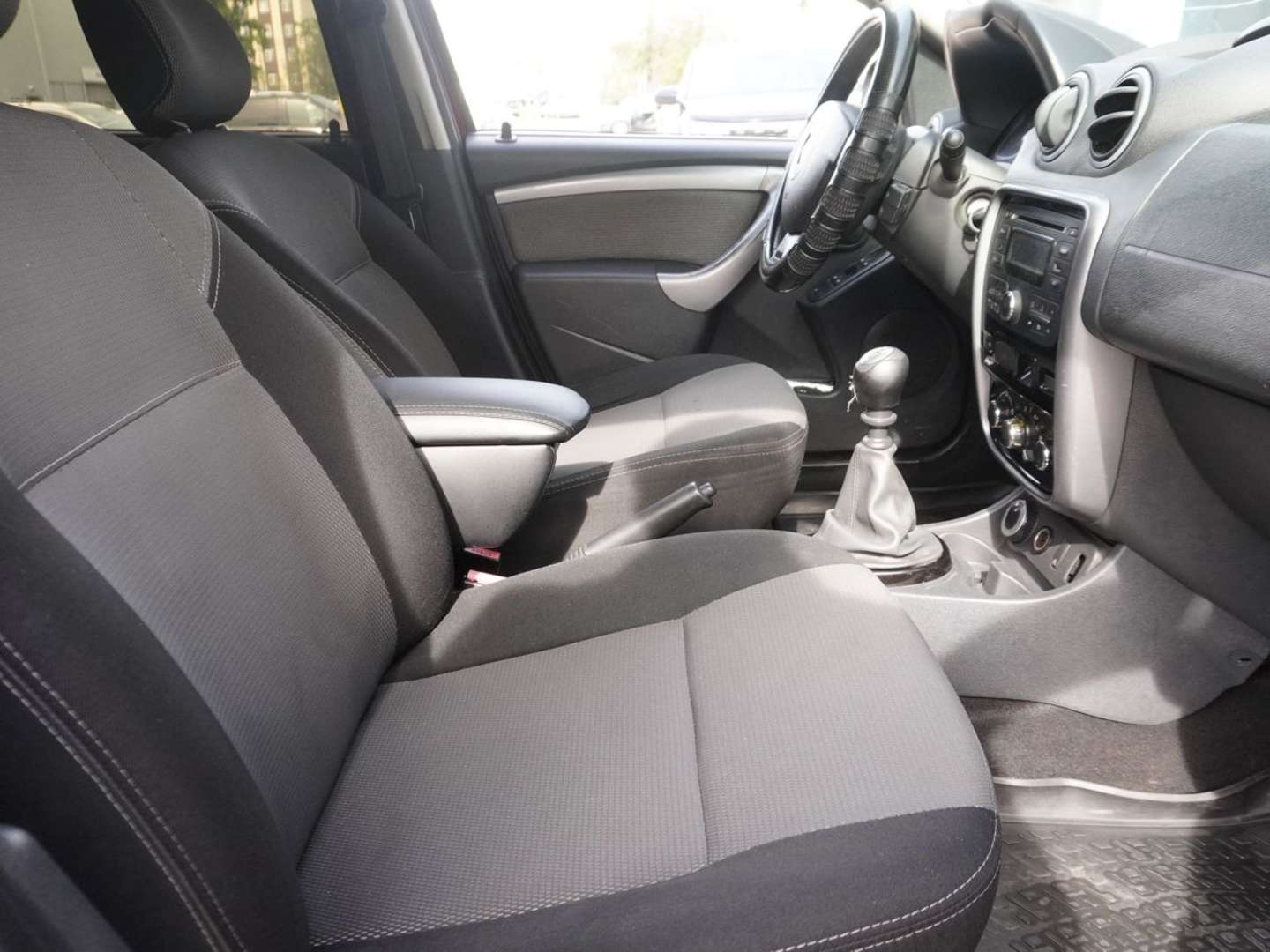 Renault Duster, 2012 — Салон