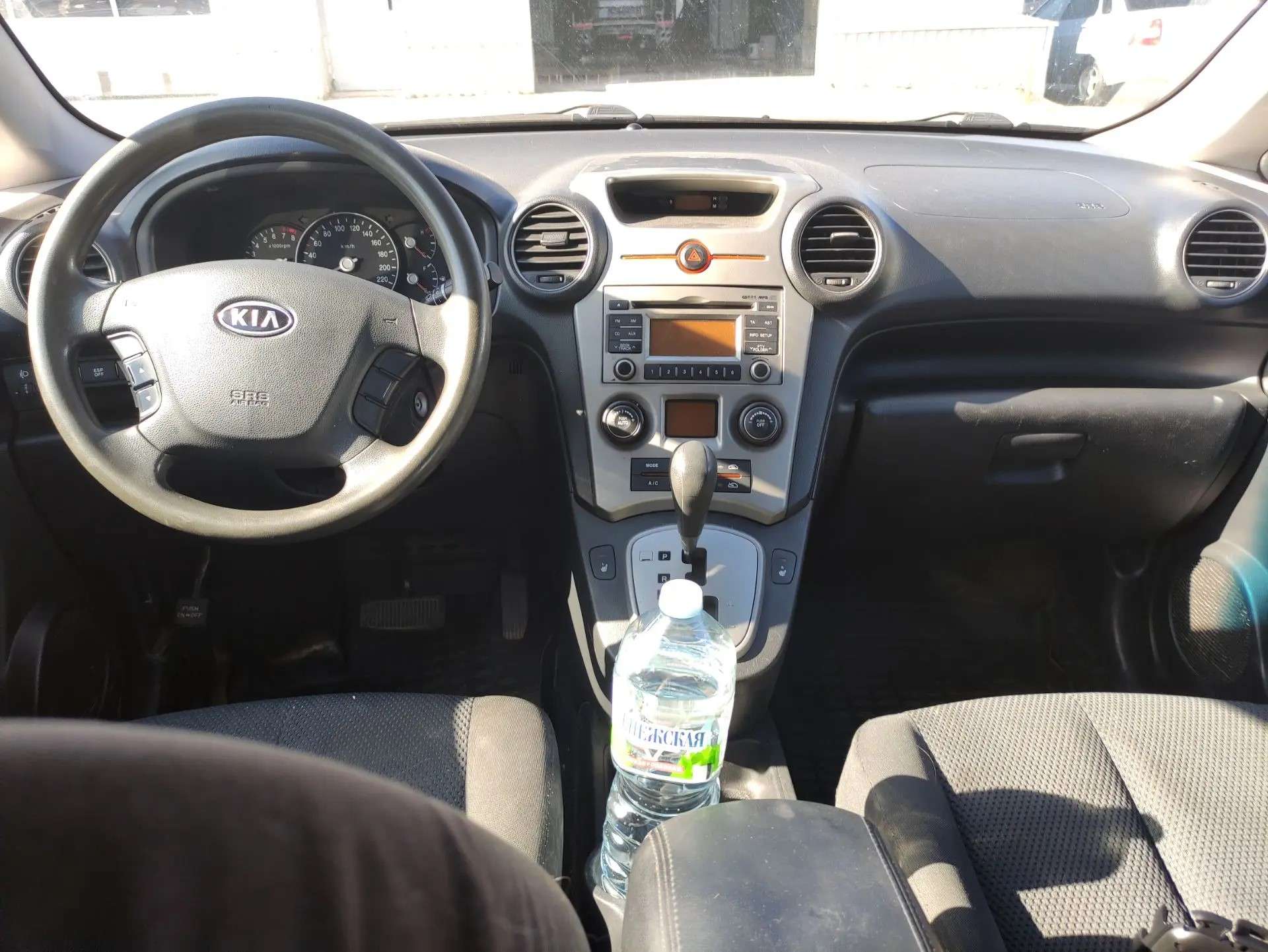 Kia FG (CARENS, 2010 — Салон