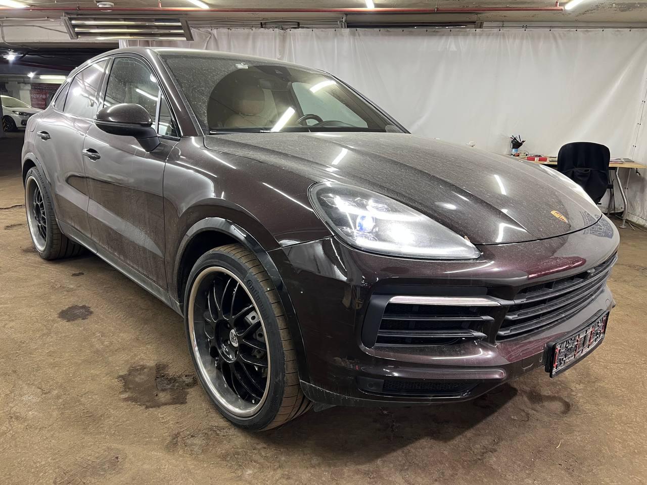 PORSCHE CAYENNE Coupe, 2020 — обложка