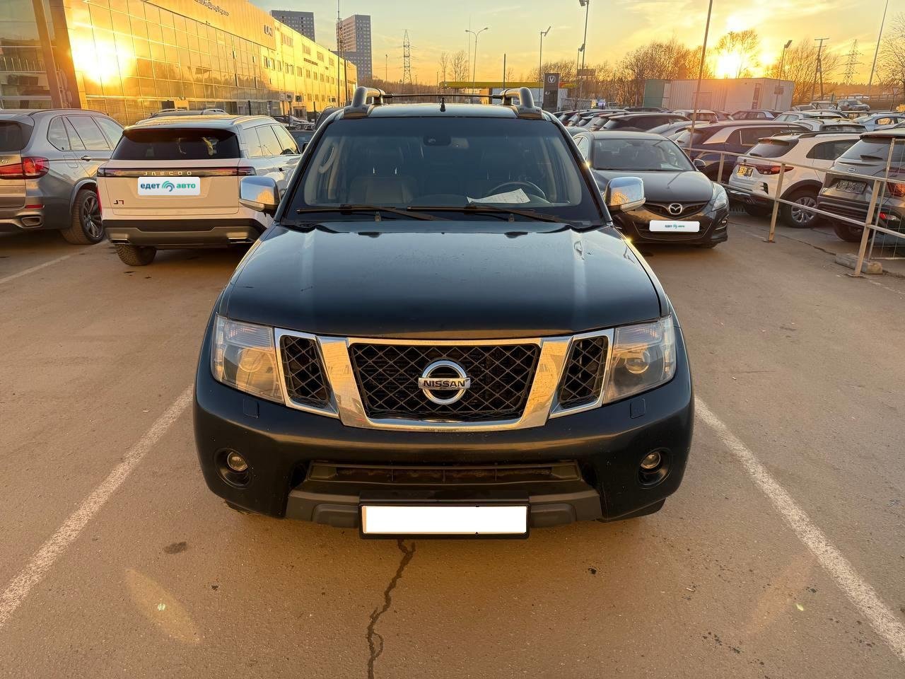 NISSAN NAVARA, 2013 — Все фото