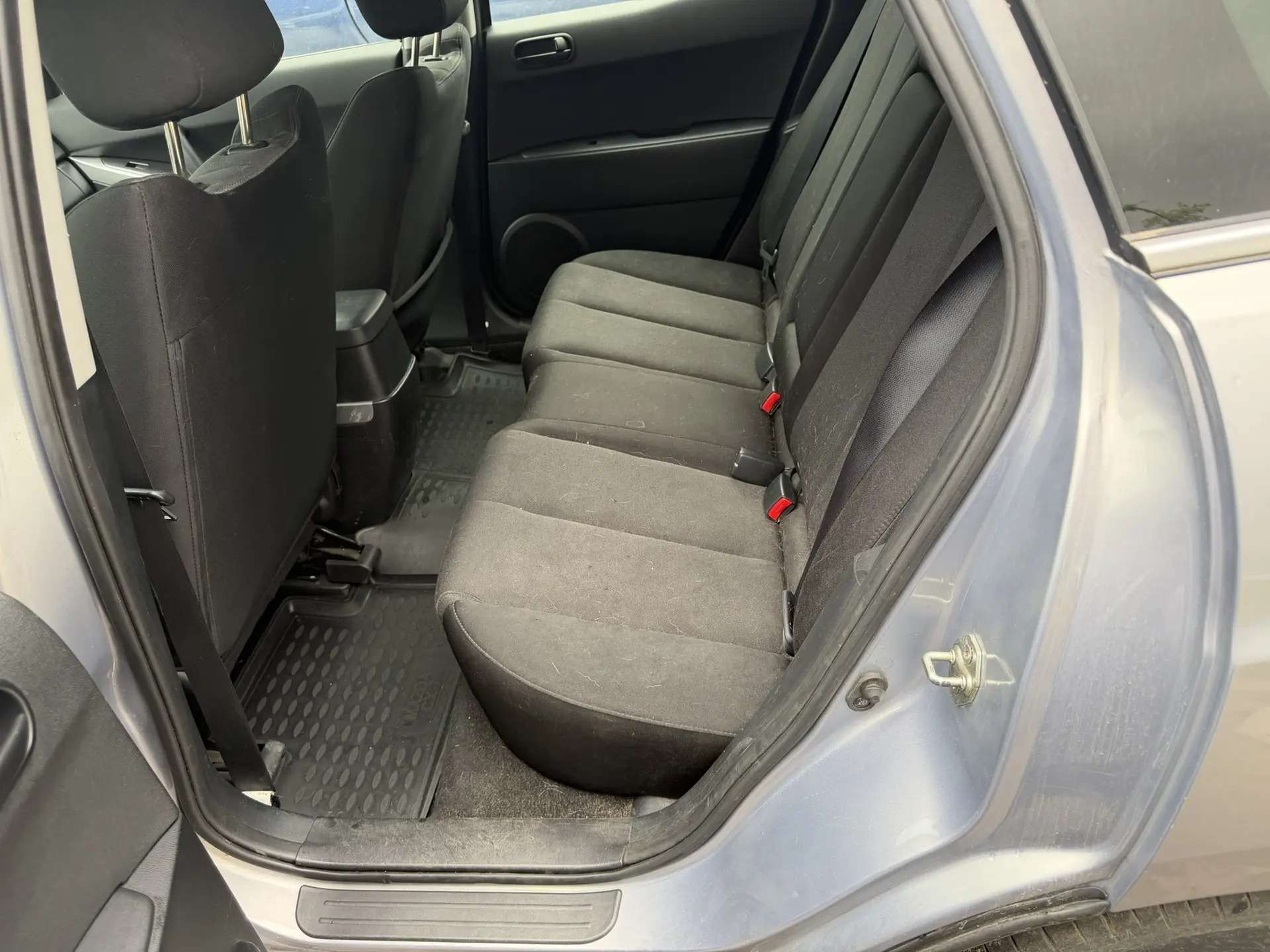 Mazda CX-7, 2008 — Салон