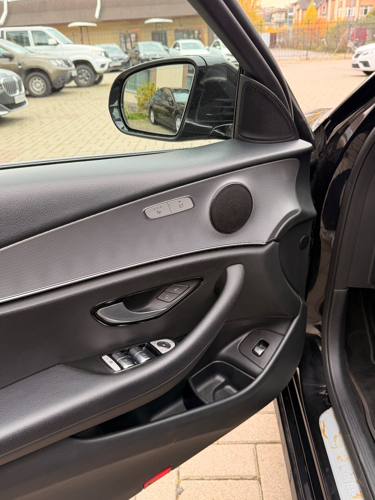 Mercedes-Benz Е 200 4МАТIС, 2020 — Салон