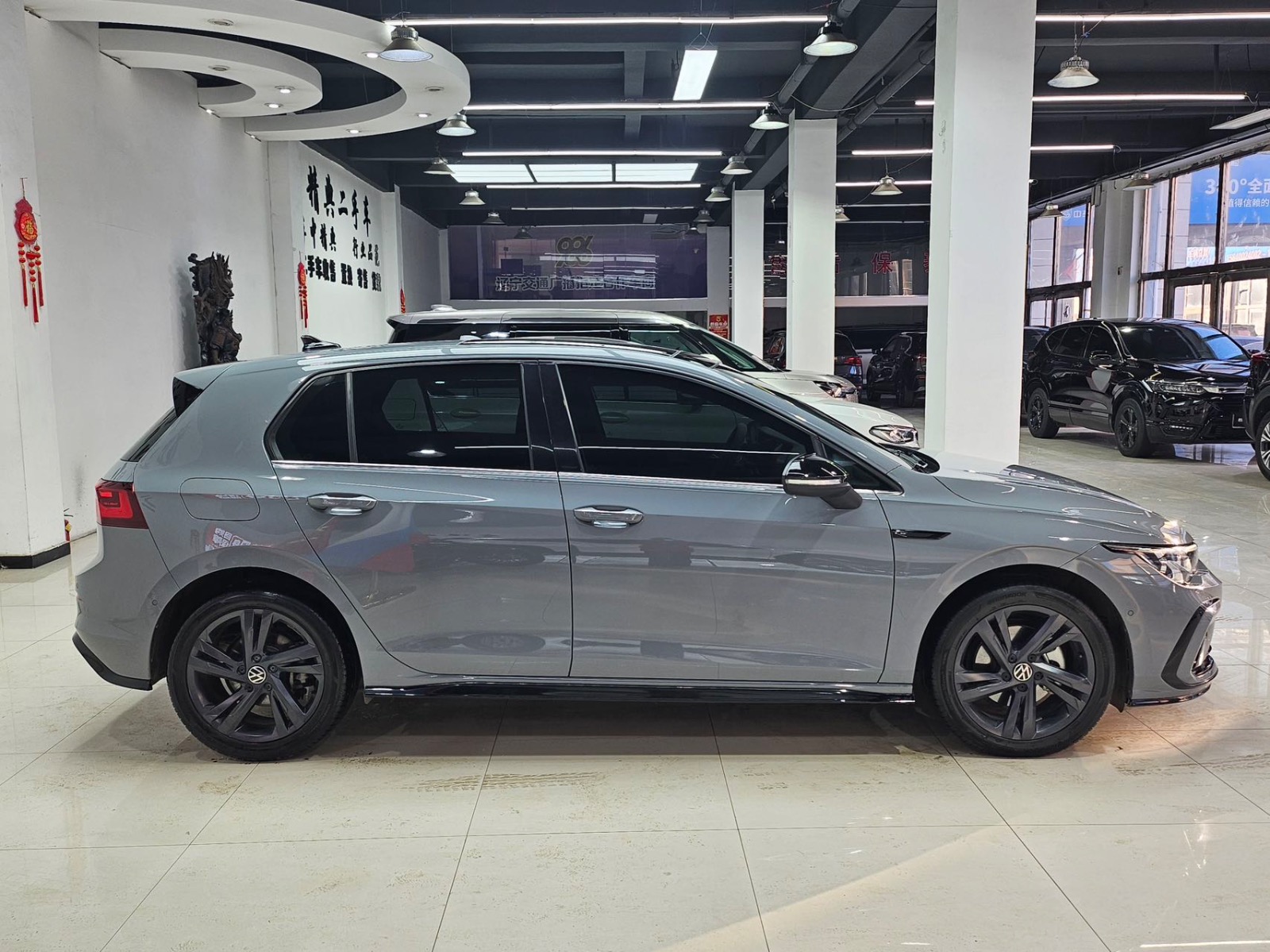 Volkswagen Golf , 2022 — Все фото
