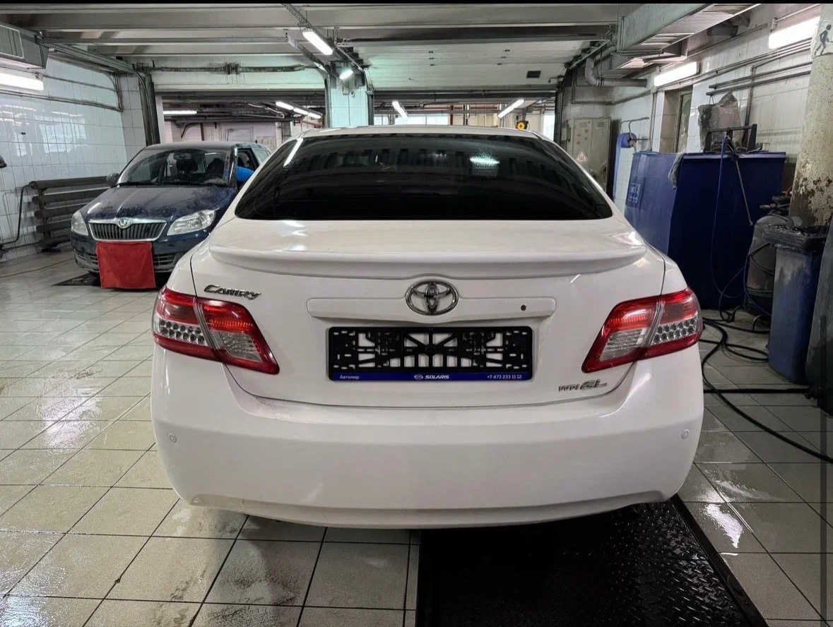 Toyota	Camry, 2011 — Все фото