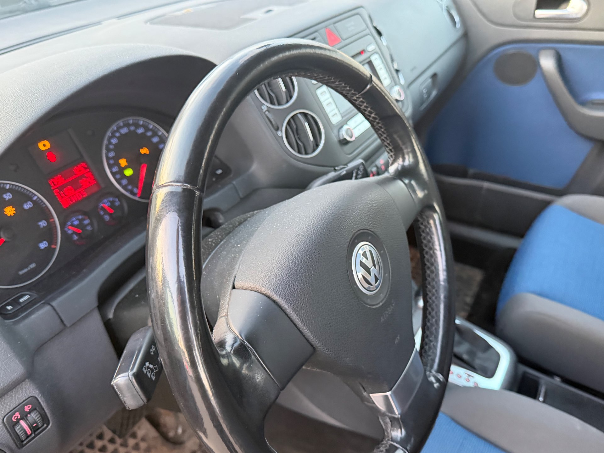 Volkswagen GОLF РLUS, 2008 — Салон
