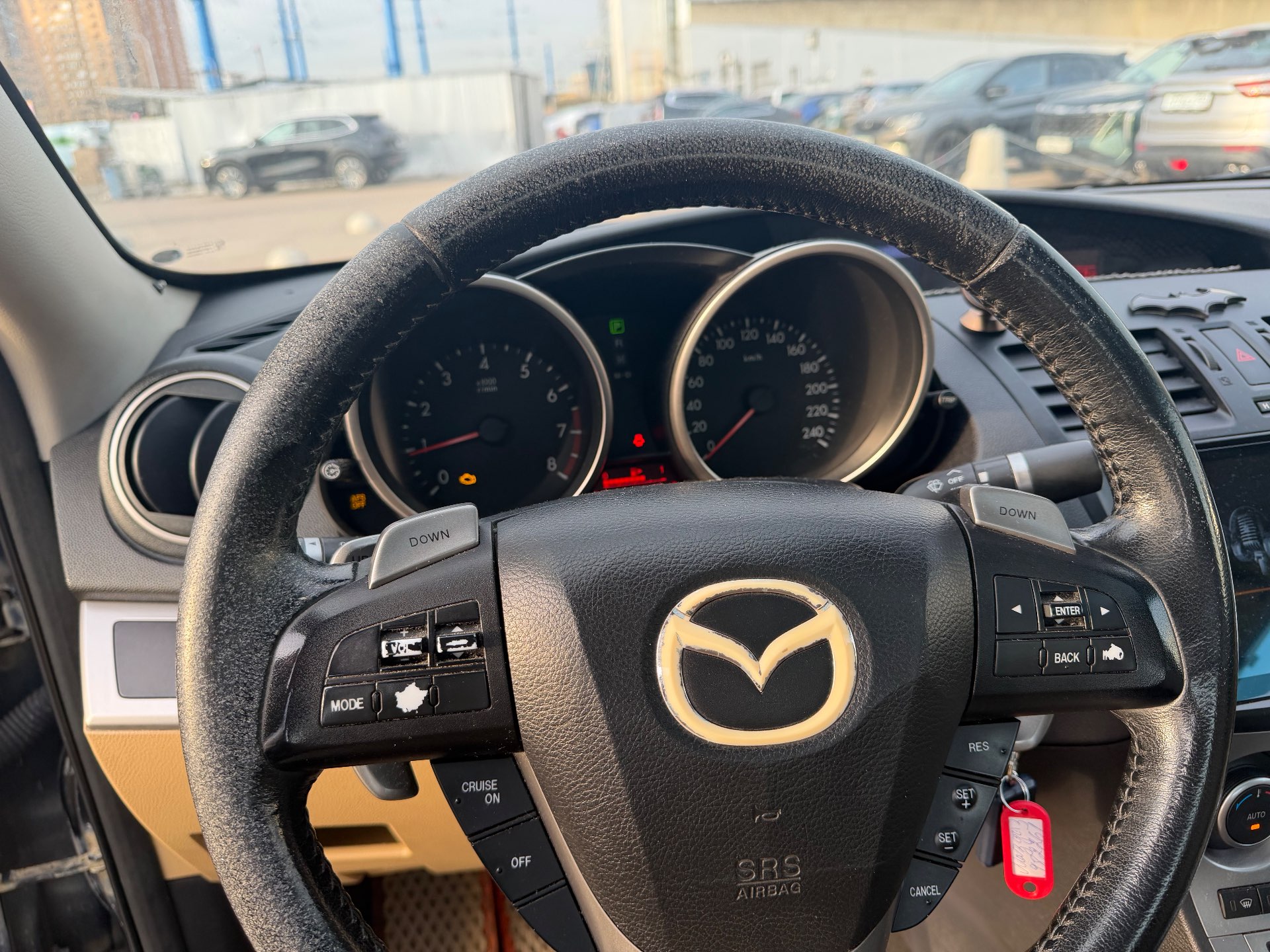 Mazda 3, 2009 — Салон