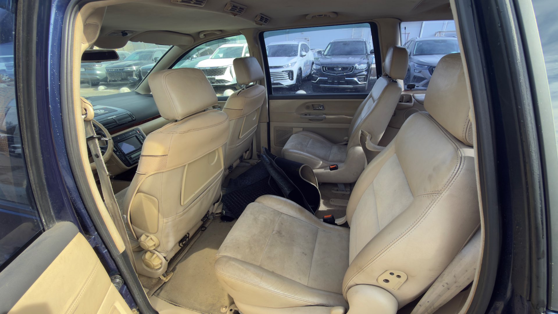Volkswagen Sharan, 2001 — Салон