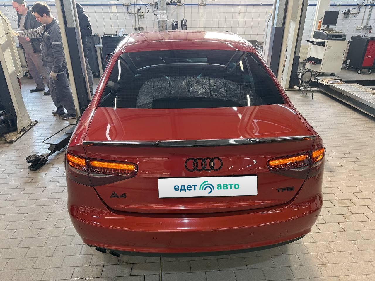 Audi A4, 2012 — Все фото