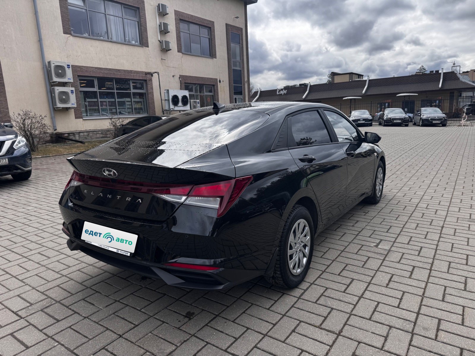 Hyundai ELANTRA, 2022 — Все фото