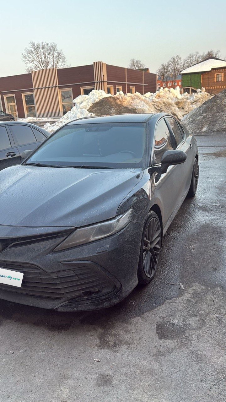 Toyota CAMRY, 2021 — обложка
