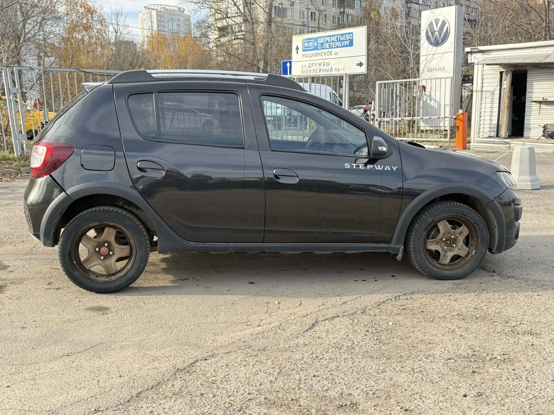 Renault SАNDЕRО, 2014 — Снаружи