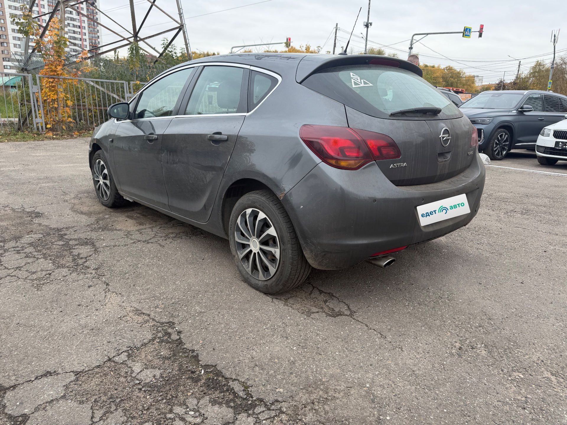 Opel Astra, 2011 — Снаружи