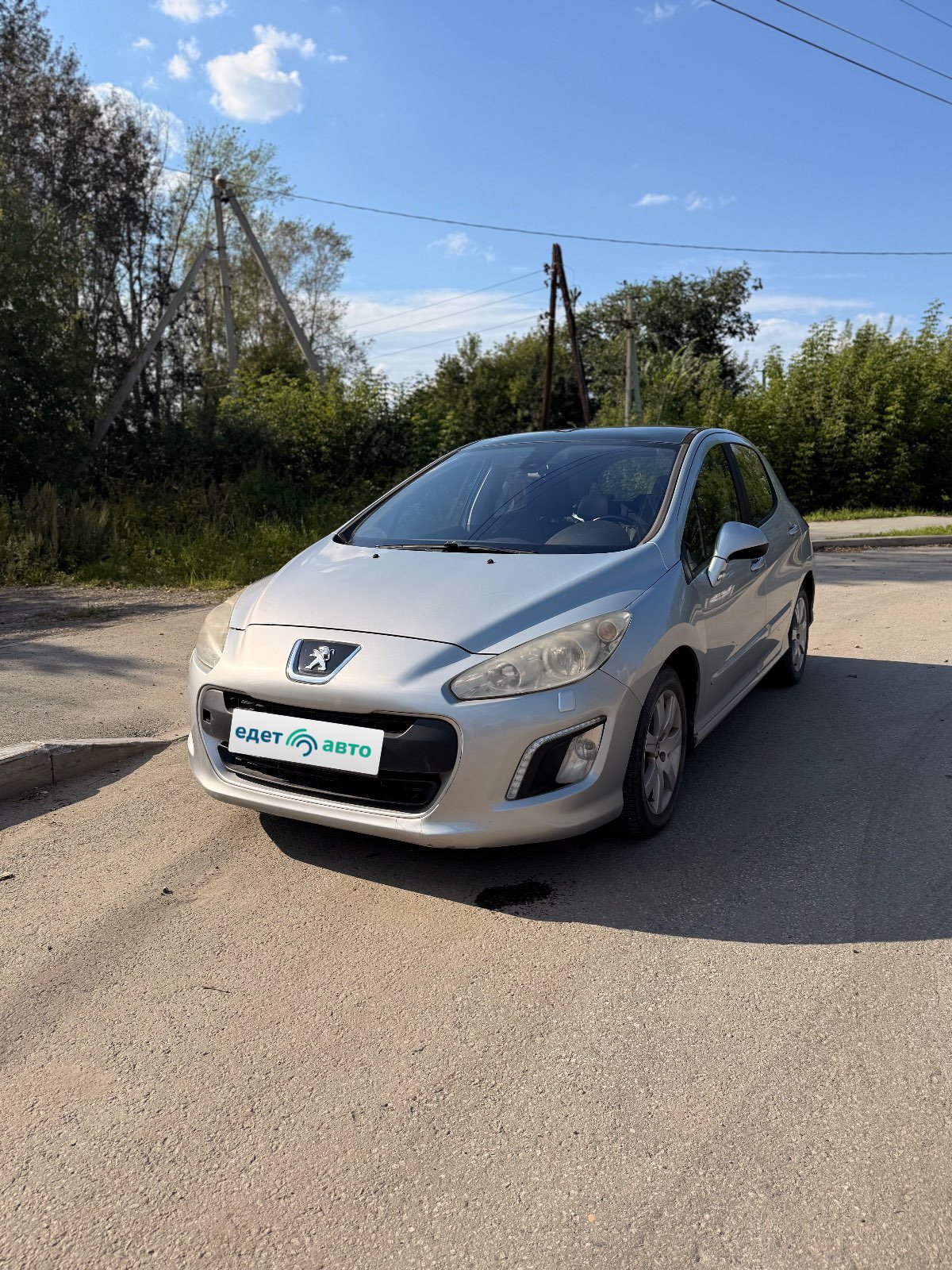 Peugeot 308, 2012 — Снаружи