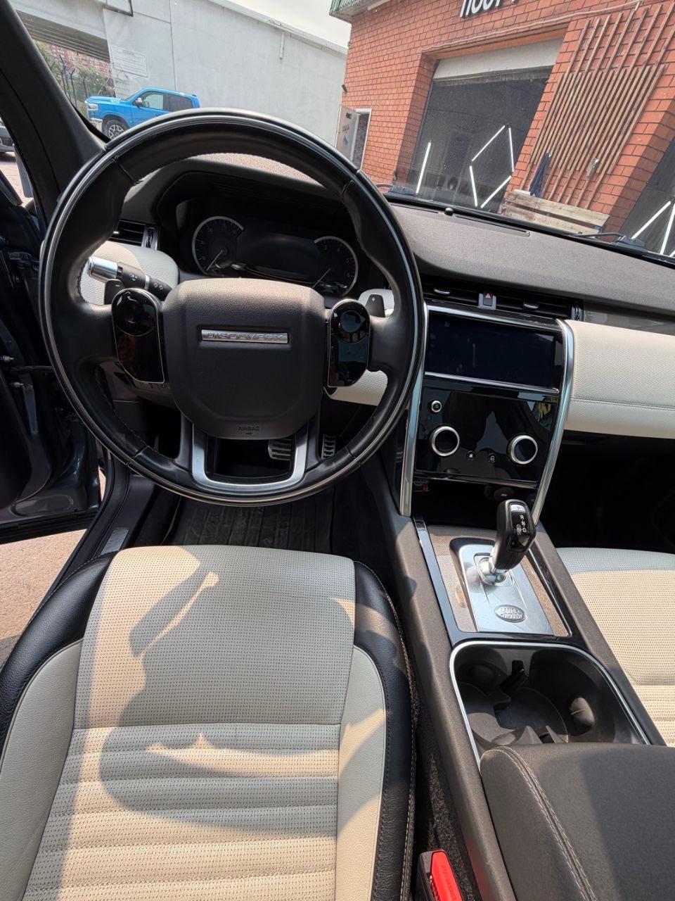 Land Rover Discovery Sport, 2020 — Салон