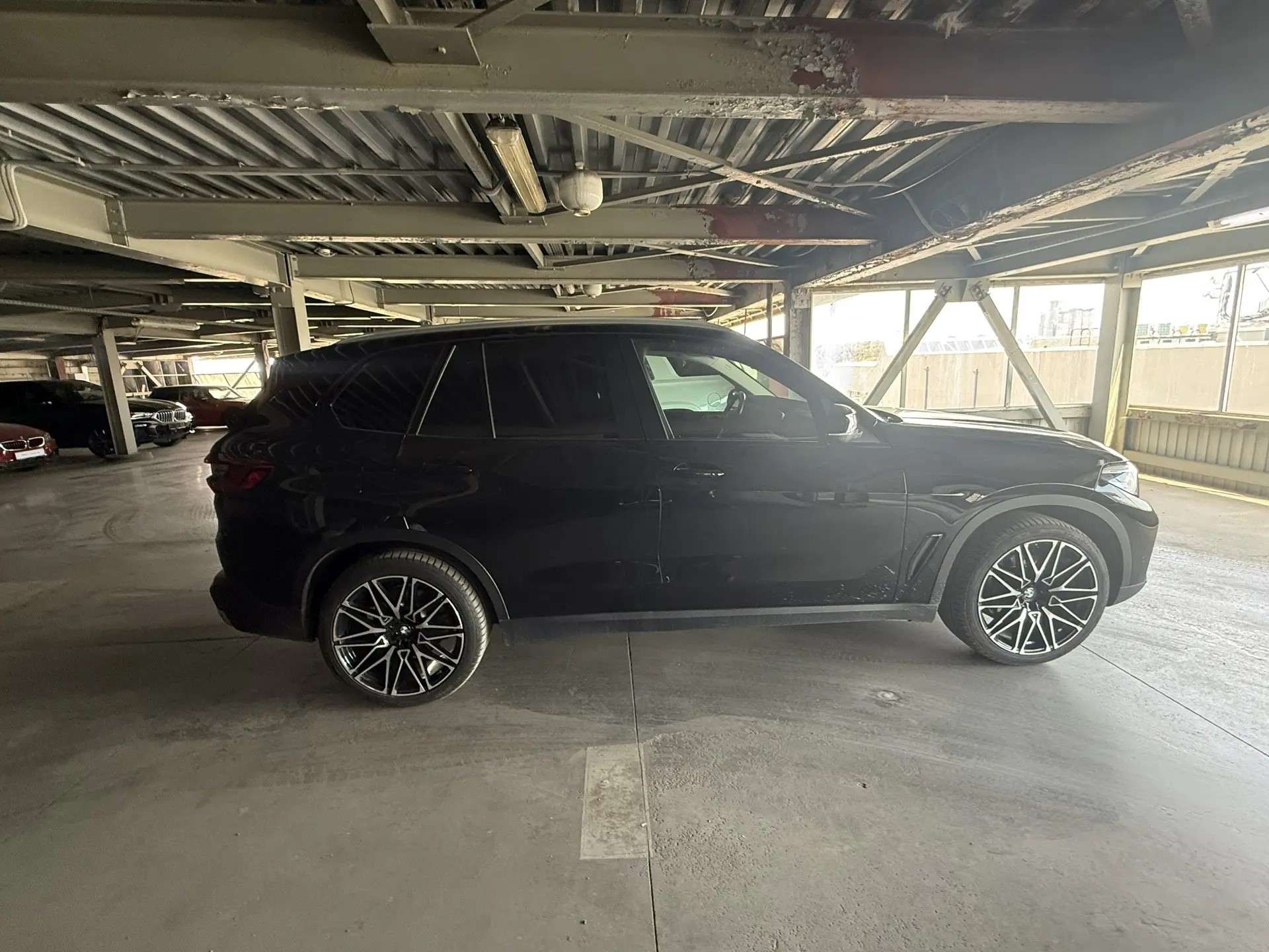 BMW X5, 2019 — Снаружи