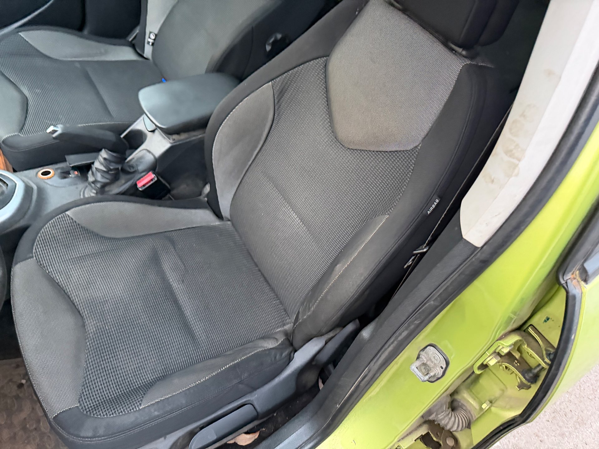 Peugeot 308, 2008 — Салон