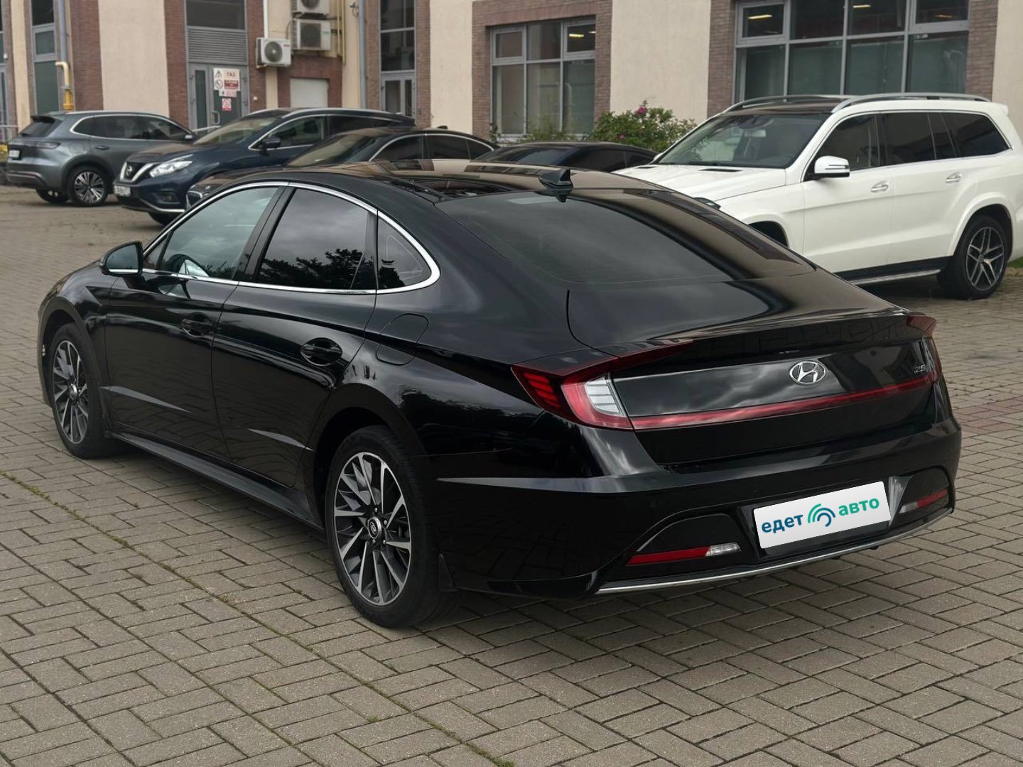 Hyundai Sonata, 2022 — Снаружи