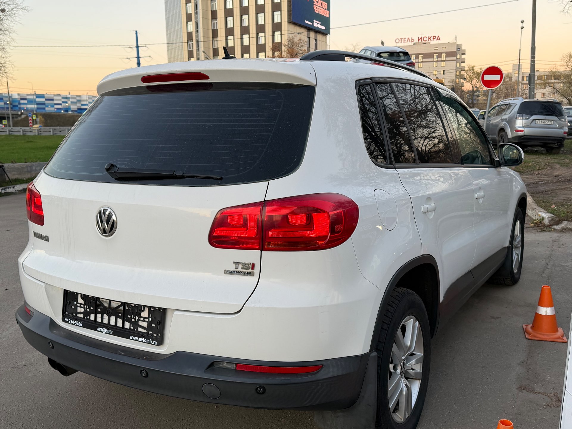 Volkswagen Tiguan, 2012 — Снаружи