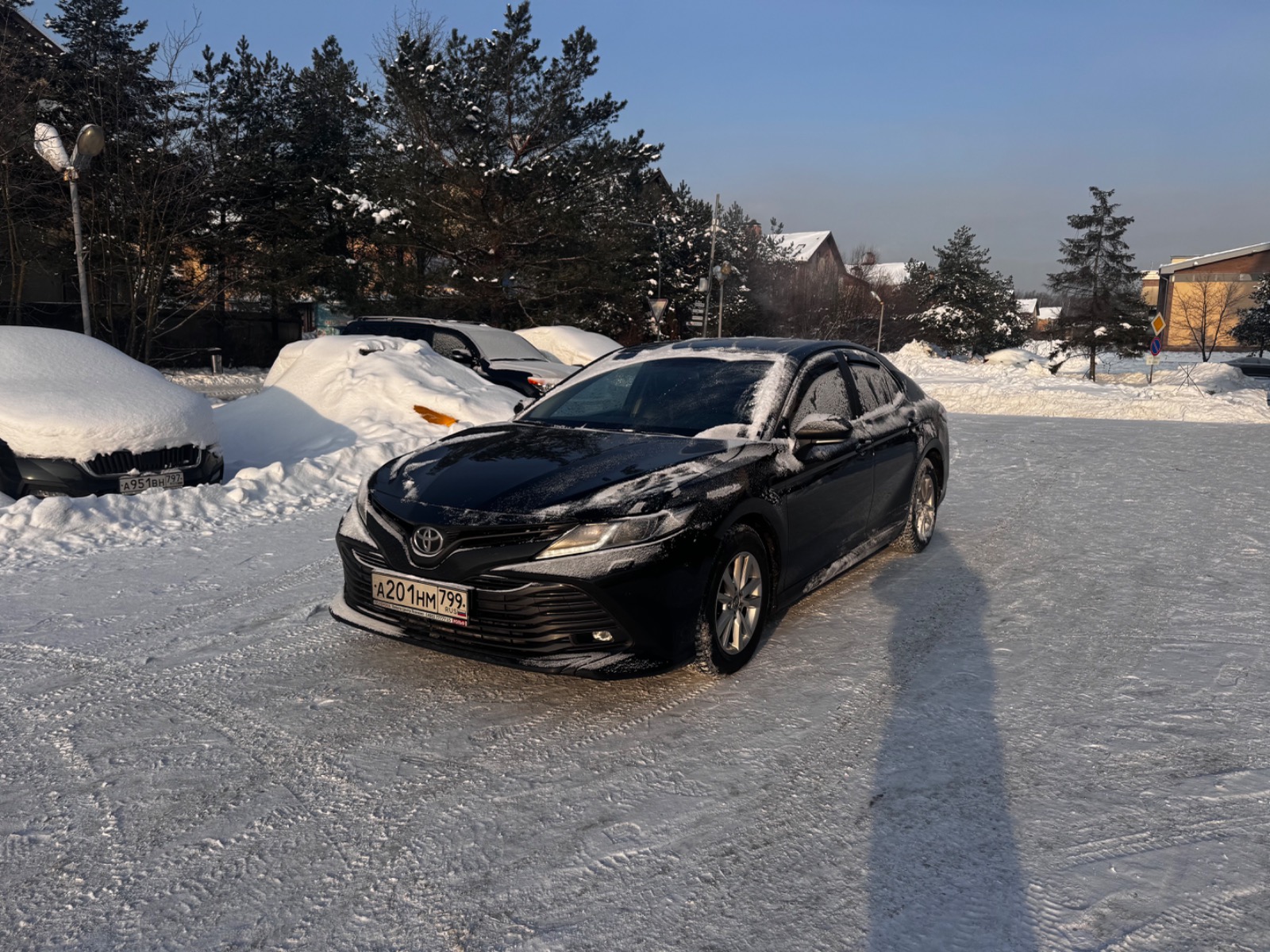 Toyota CAMRY, 2019 — обложка