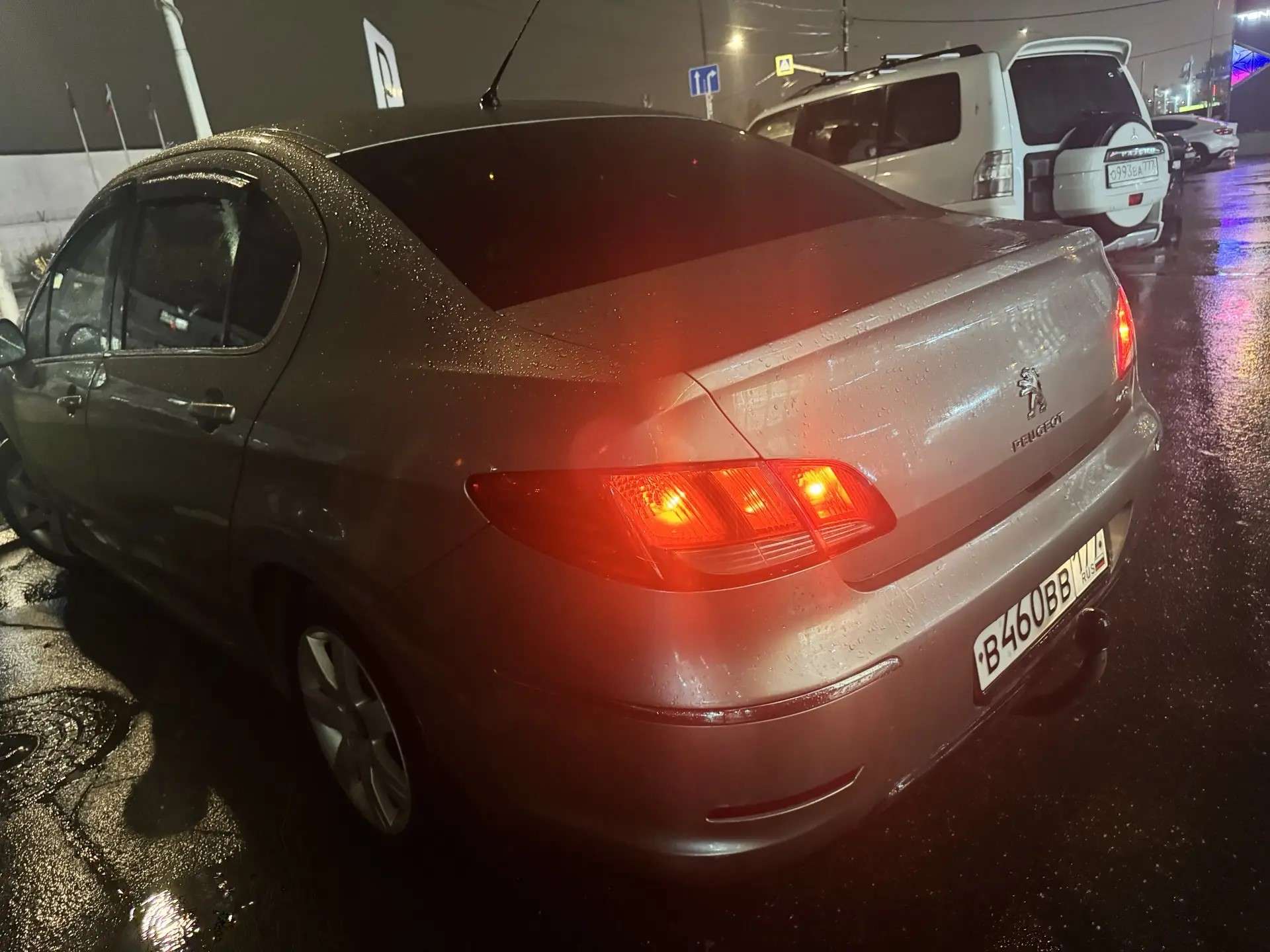 Peugeot 408, 2012 — Прочее