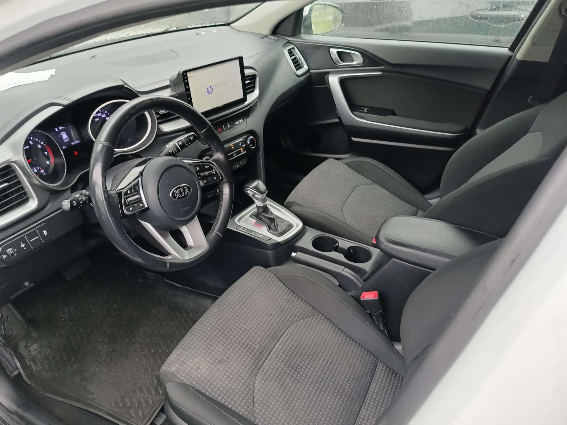 Kia CD (CEED), 2019 — Салон