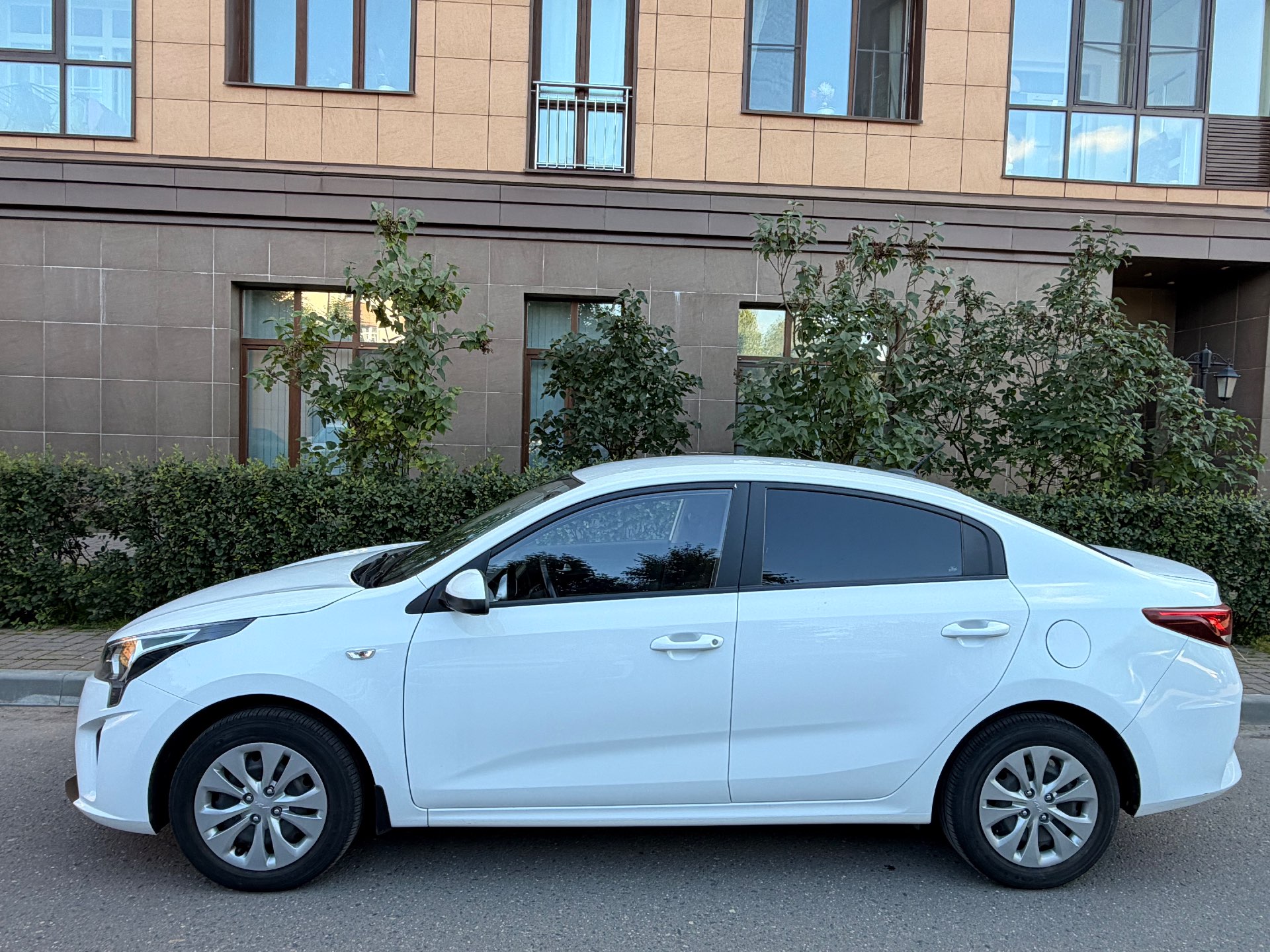 Kia Rio, 2021 — Снаружи