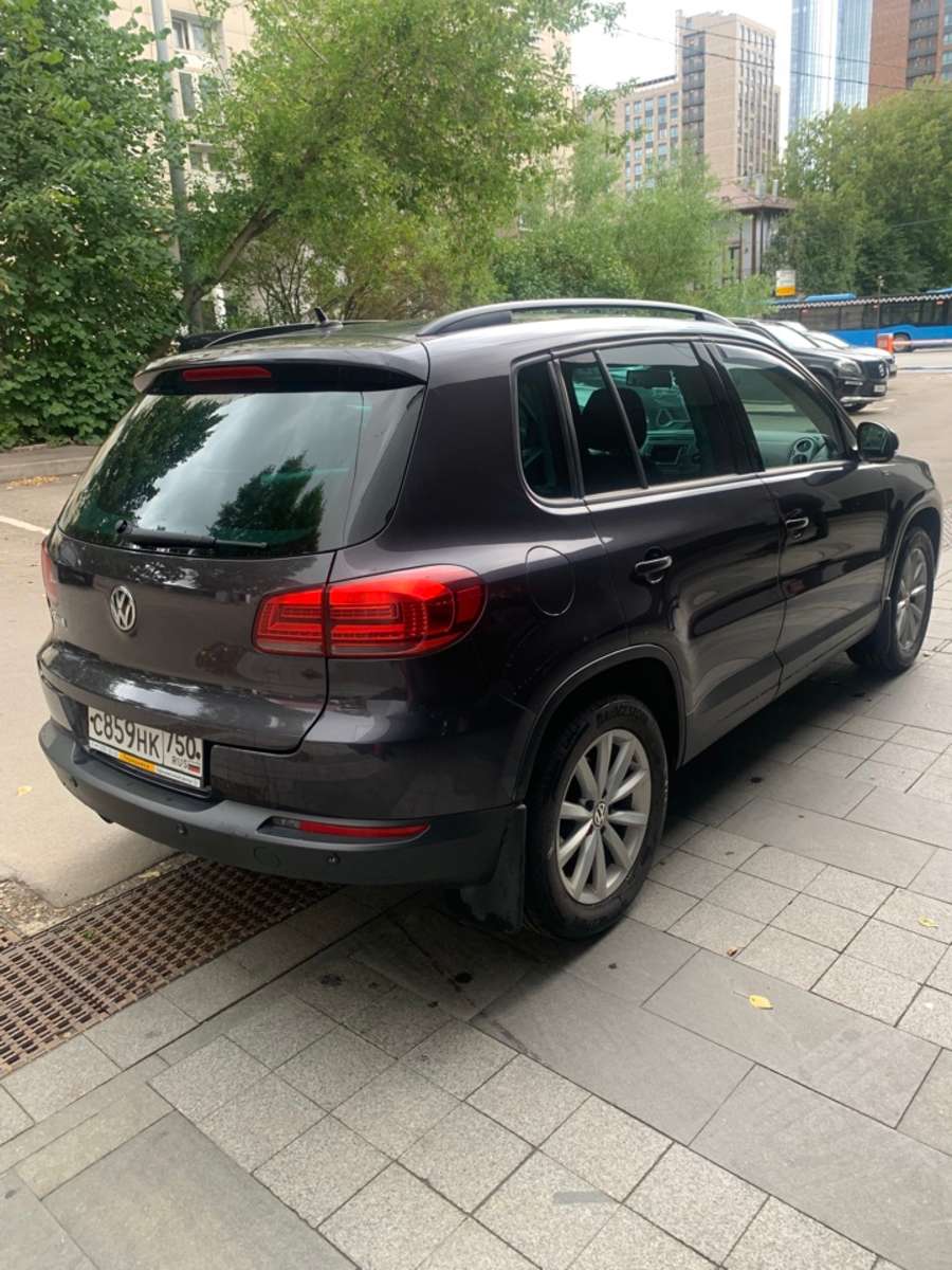Volkswagen Tiguan, 2016 — Снаружи