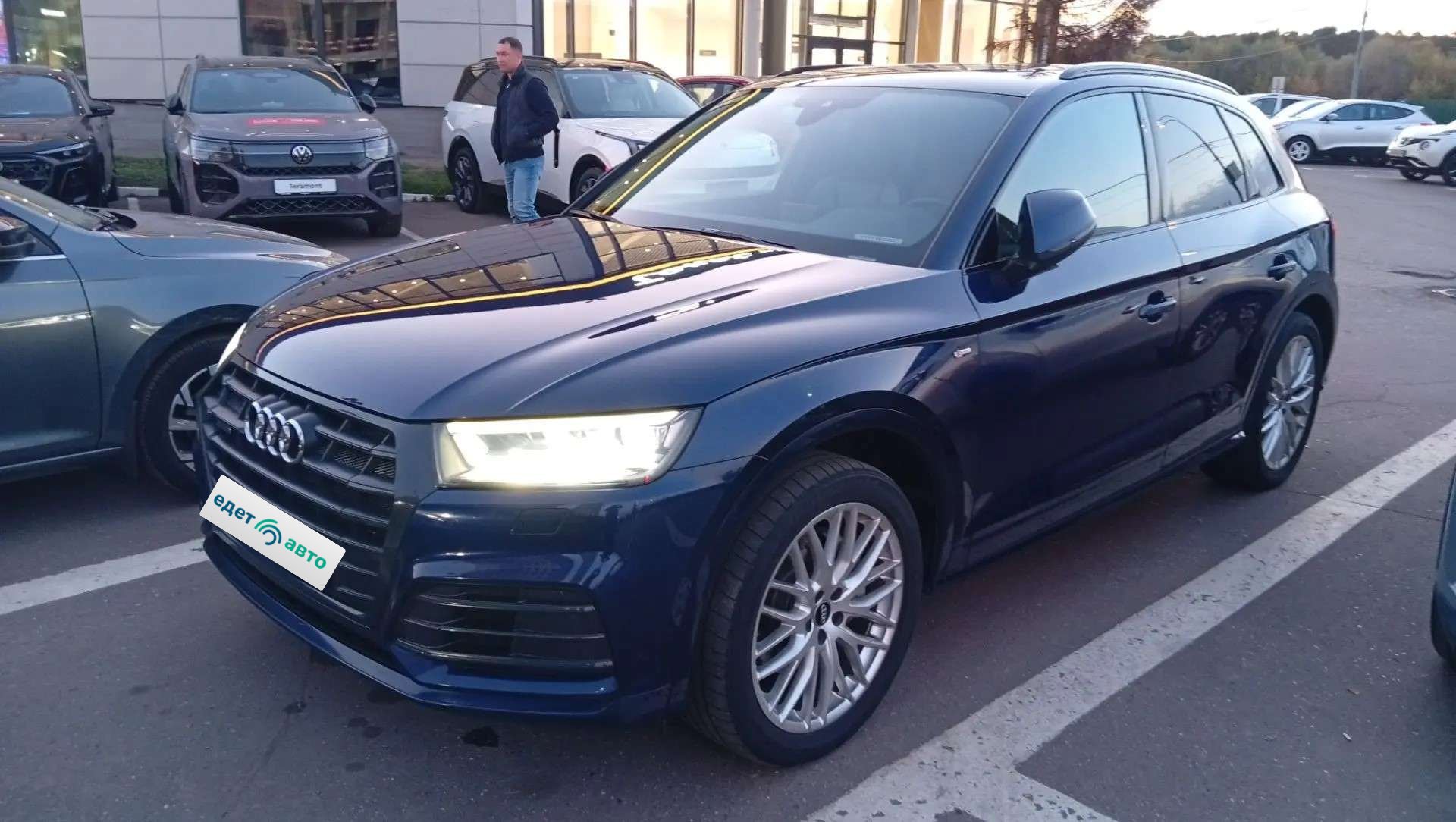 Audi Q5, 2017 — Снаружи