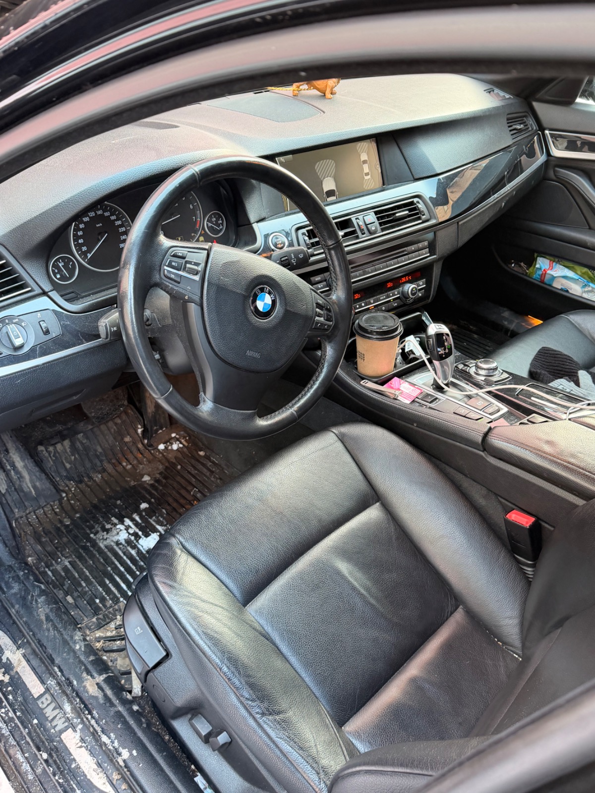 BMW 535i xDrive, F10, 2011 — Все фото