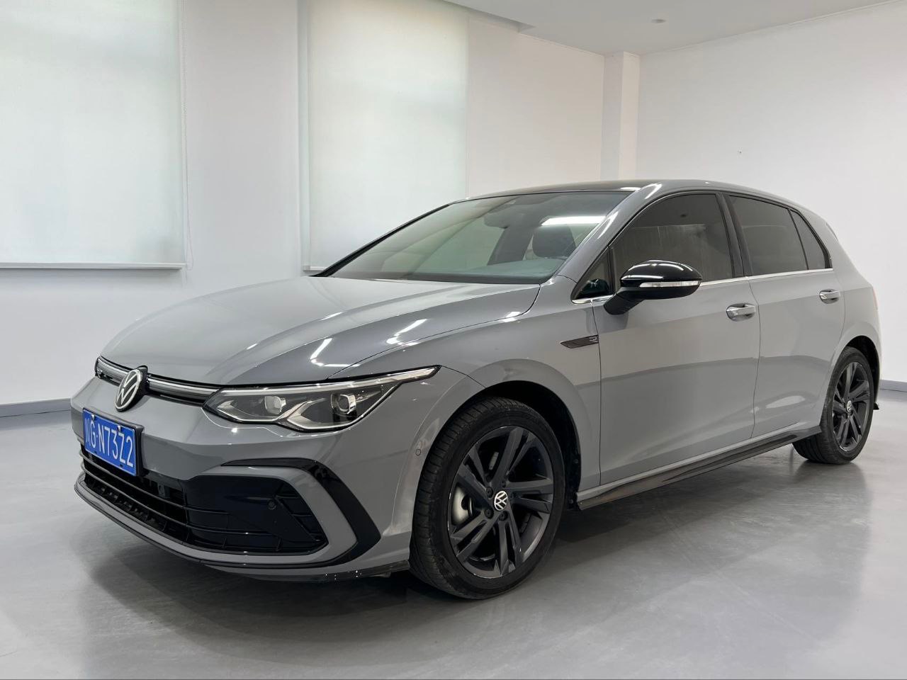 Volkswagen Golf 280TSI DSG R-Line, 2021 — обложка
