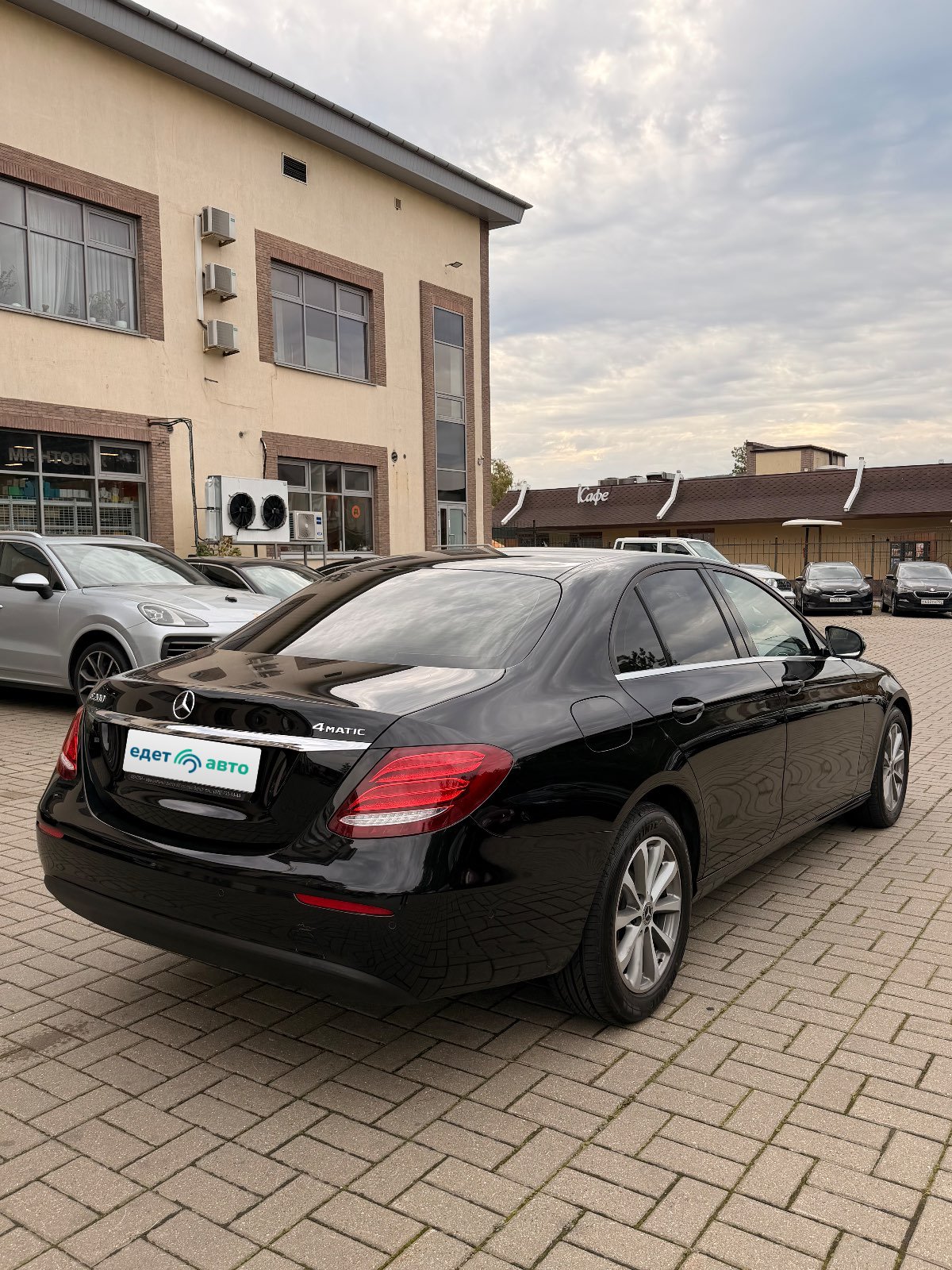 Mercedes-Benz Е 200 4МАТIС, 2020 — Снаружи