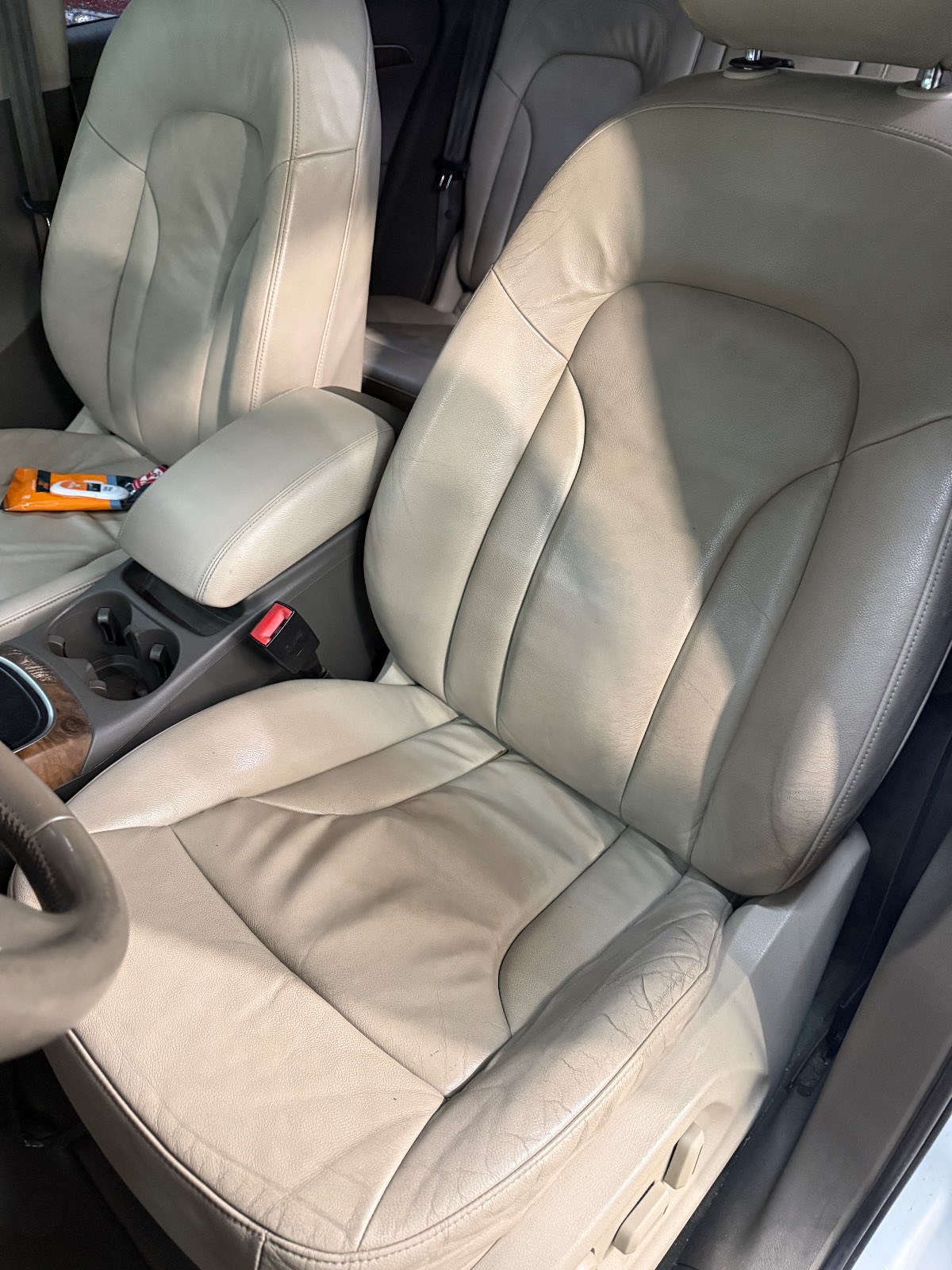 Audi Q5, 2010 — Салон