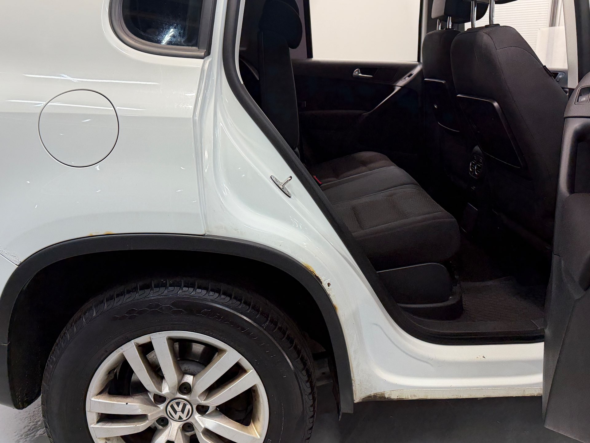 Volkswagen Tiguan, 2016 — Салон