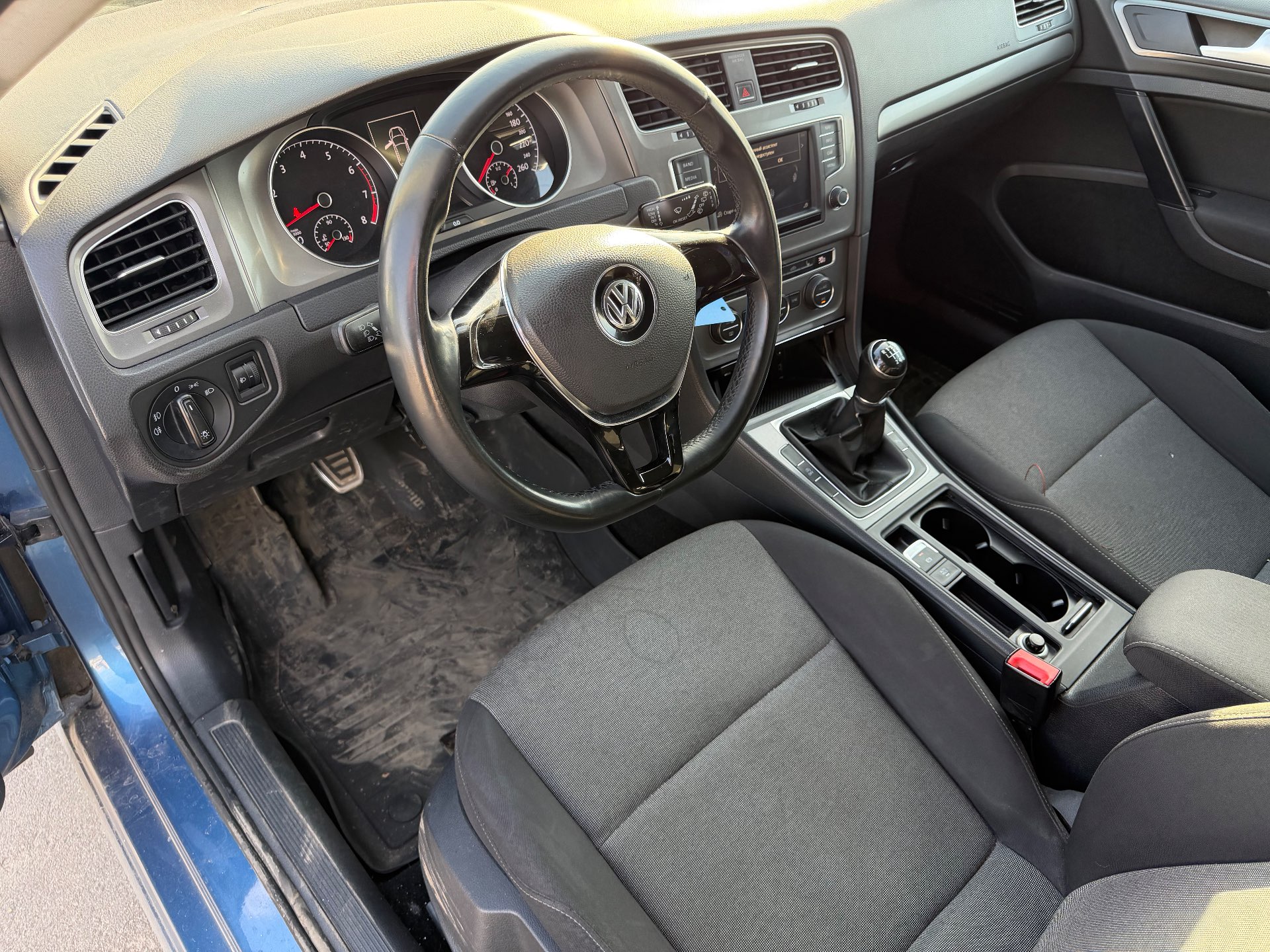 Volkswagen Golf, 2014 — Салон