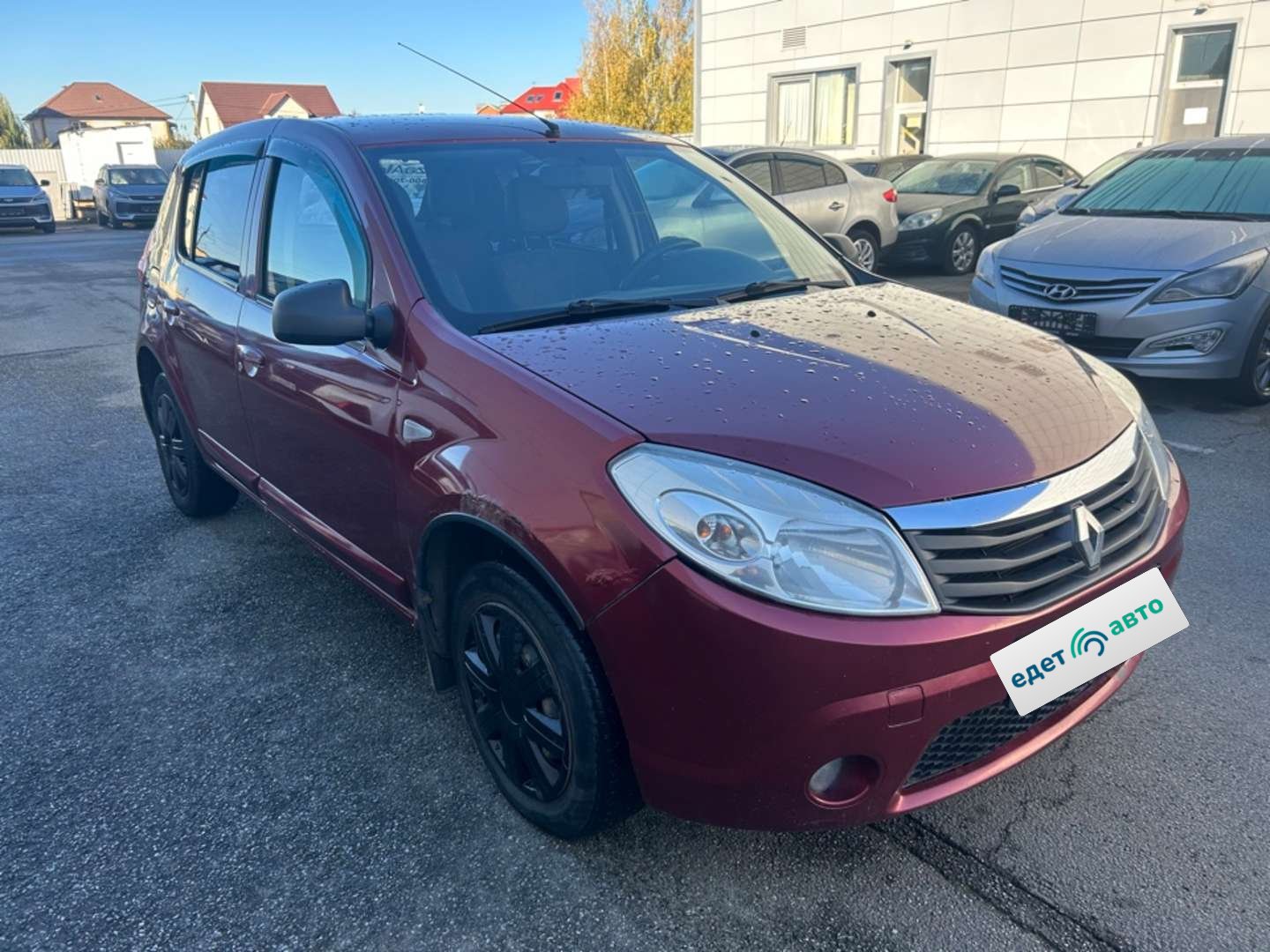 Renault Sandero, 2010 — Снаружи