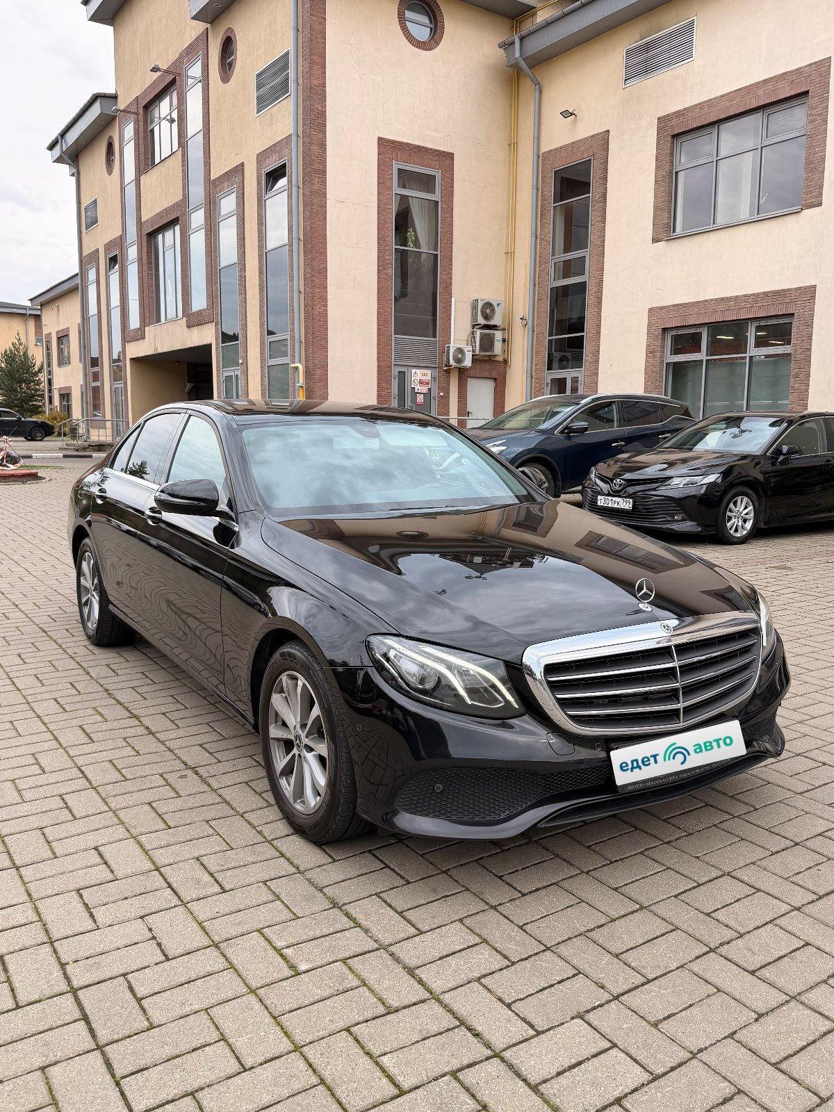 Mercedes-Benz Е 200 4МАТIС, 2020 — Снаружи