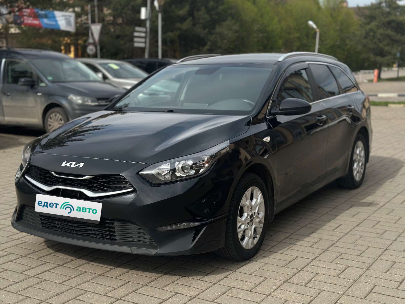 KIA CEE'D, 2022 — обложка