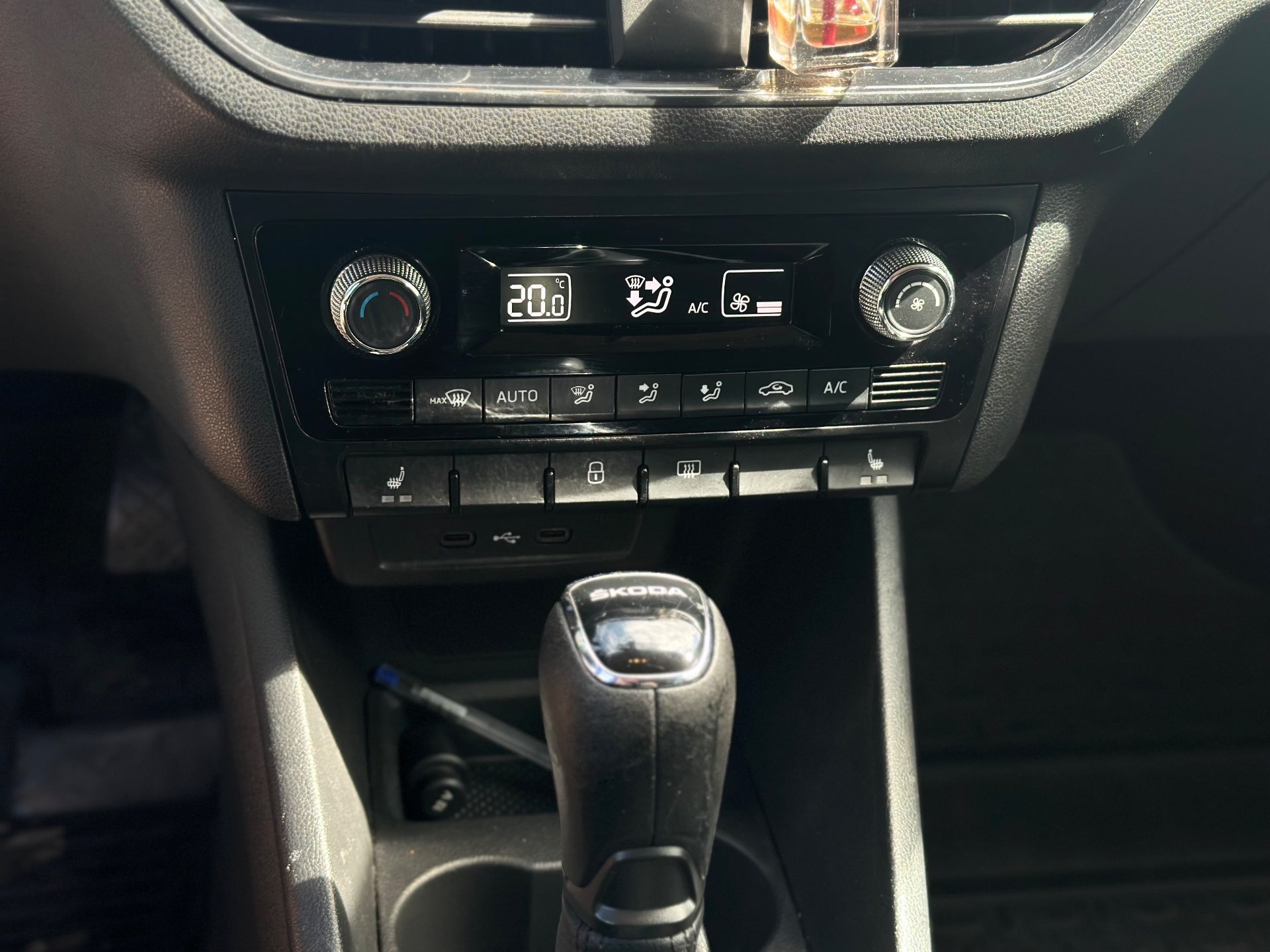 Skoda Rapid, 2021 — Салон