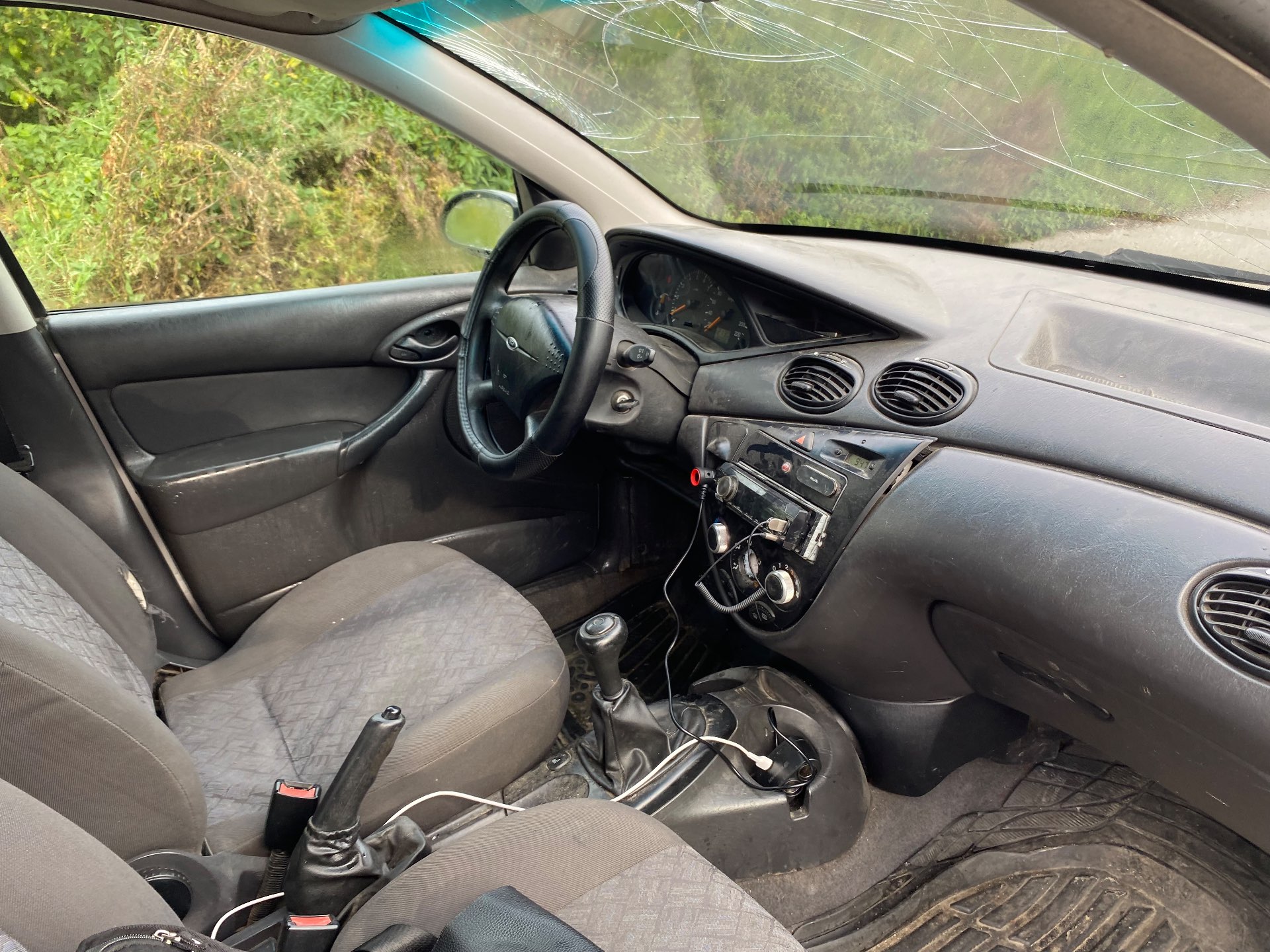 Ford Focus, 2001 — Салон