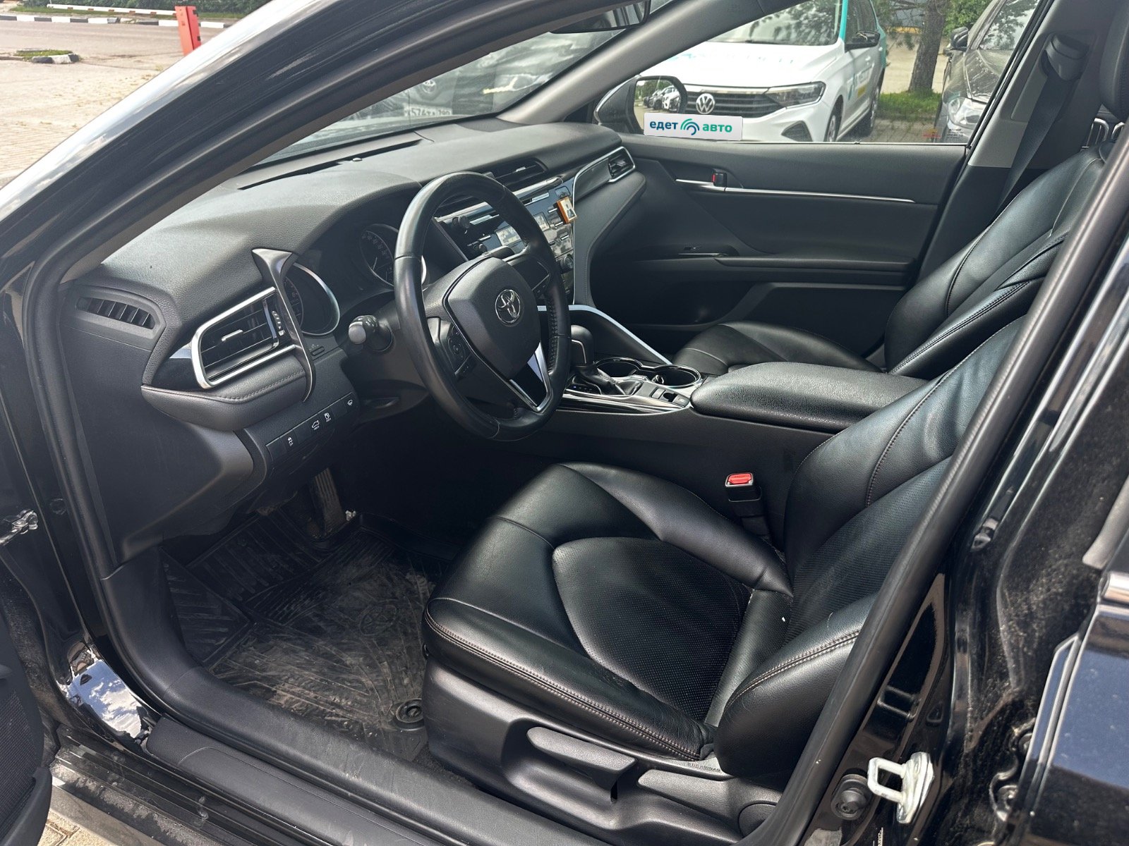Toyota CAMRY, 2020 — Все фото