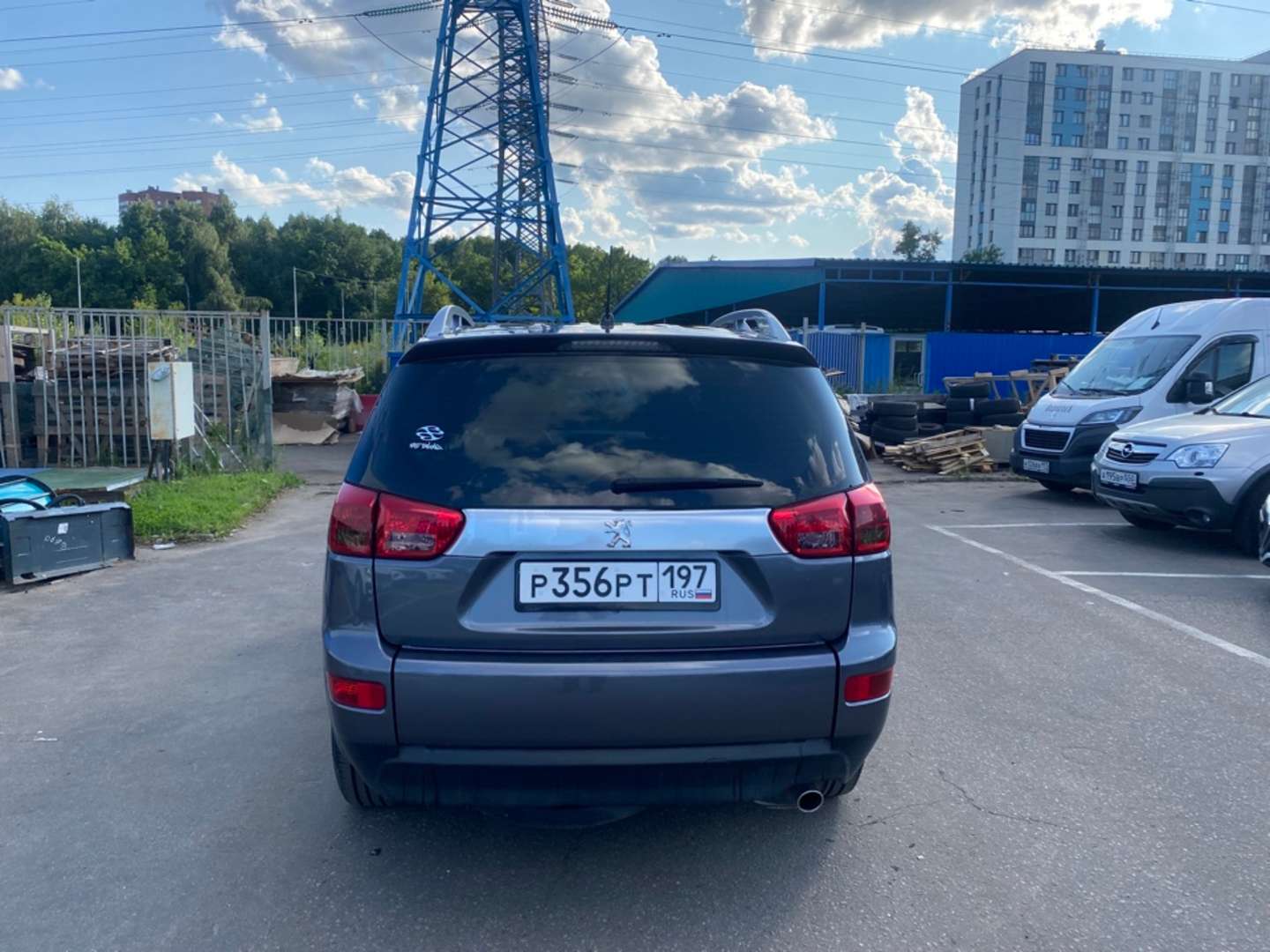 Peugeot 4007, 2011 — Снаружи