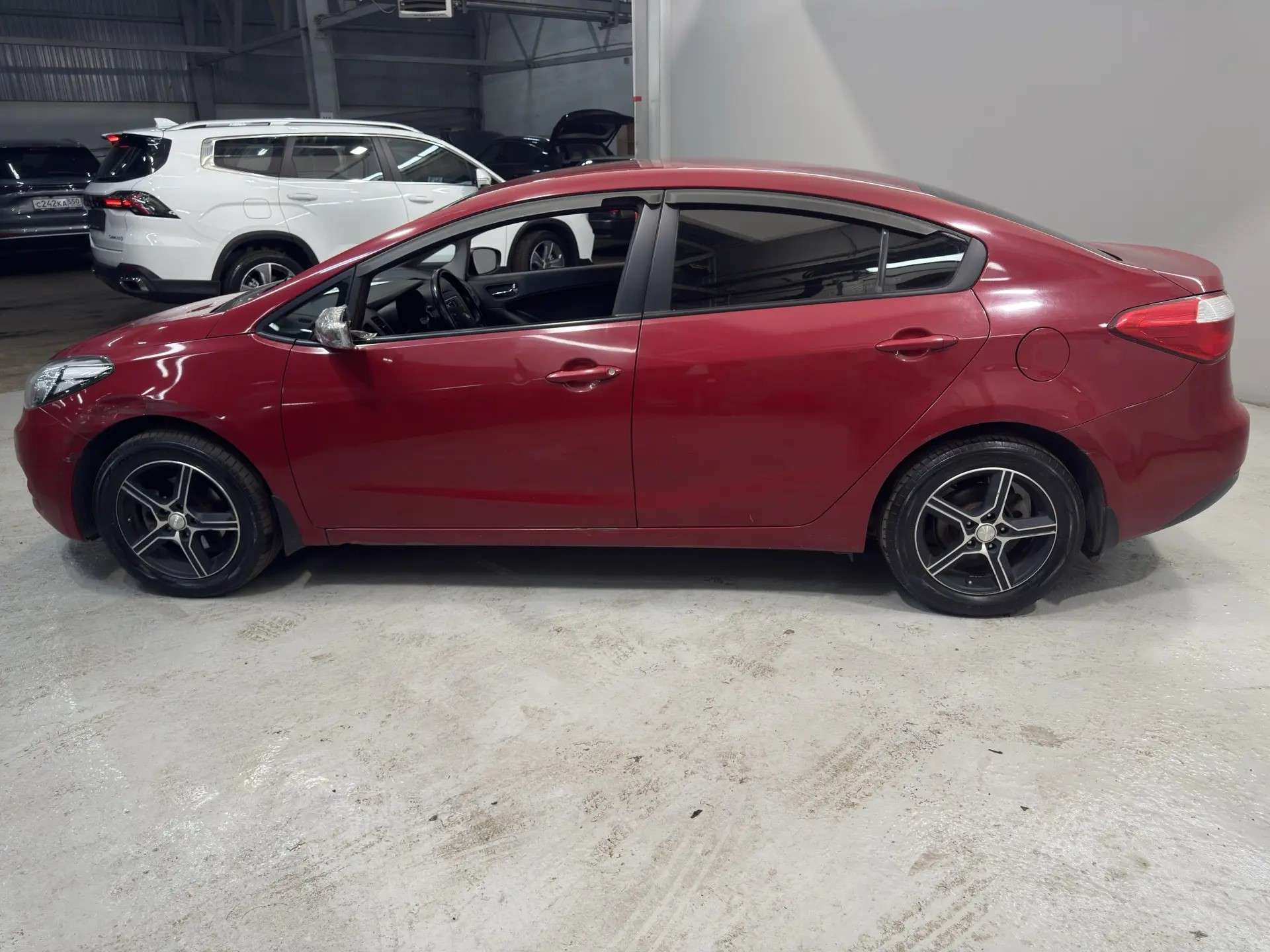 Kia Cerato, 2013 — Снаружи
