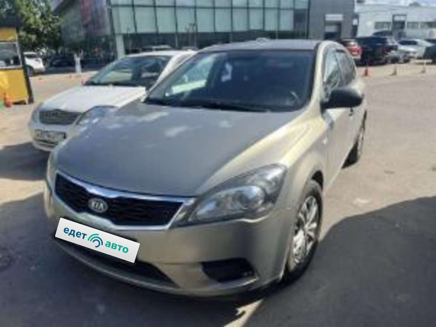 Kia ЕD (СЕЕ D), 2011 — обложка