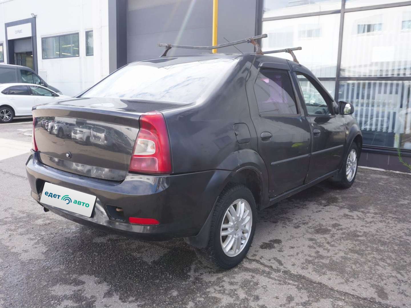 Renault Logan, 2010 — Все фото
