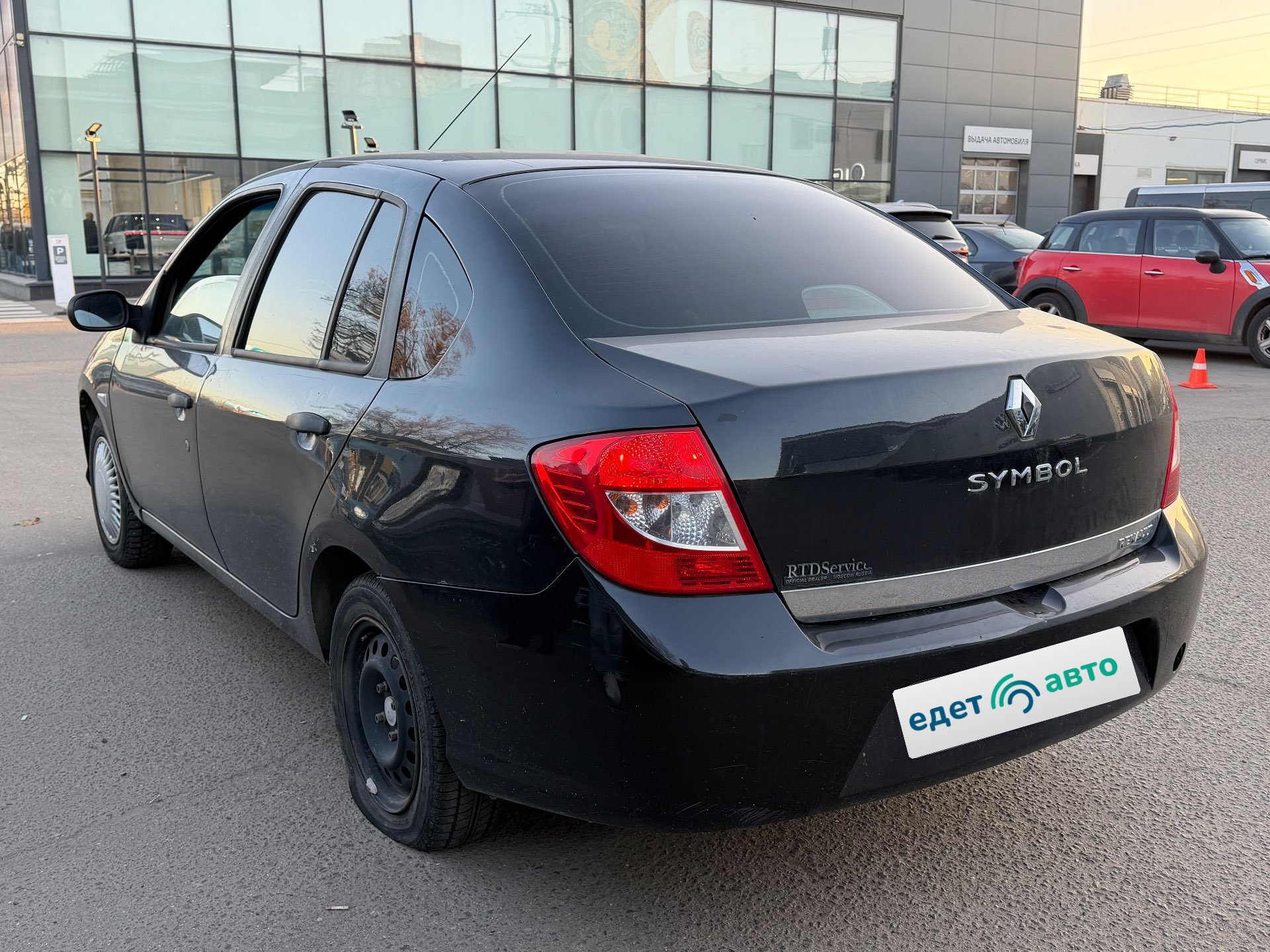 Renault СИМВОЛ LЕ1 NR, 2008 — Снаружи