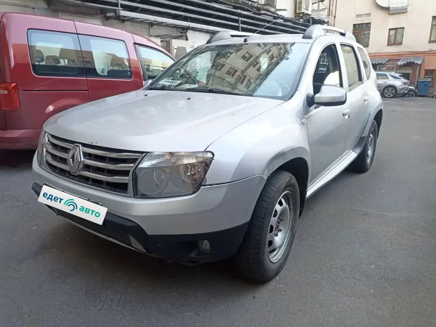Renault Duster, 2014 — обложка