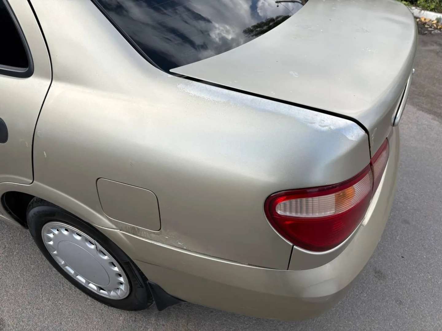 Nissan Almera, 2003 — Повреждения