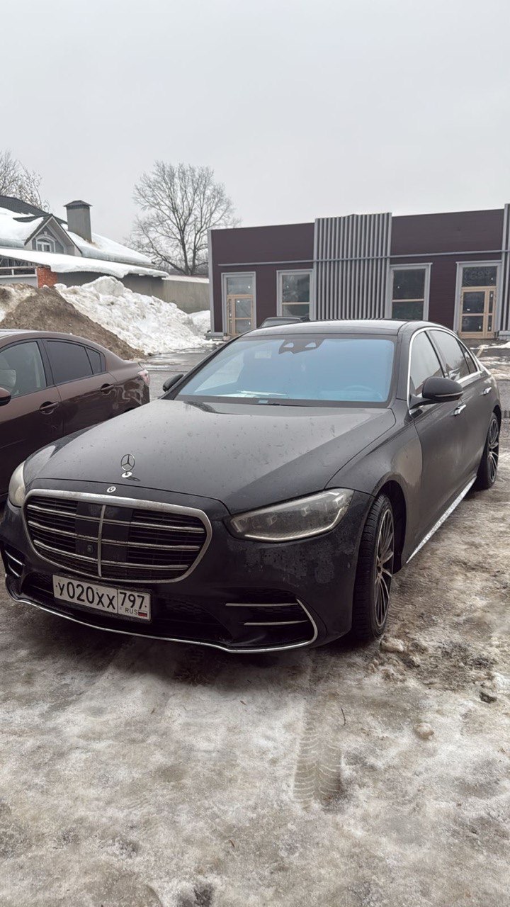 MERCEDES-BENZ S-Class, 2021 — обложка