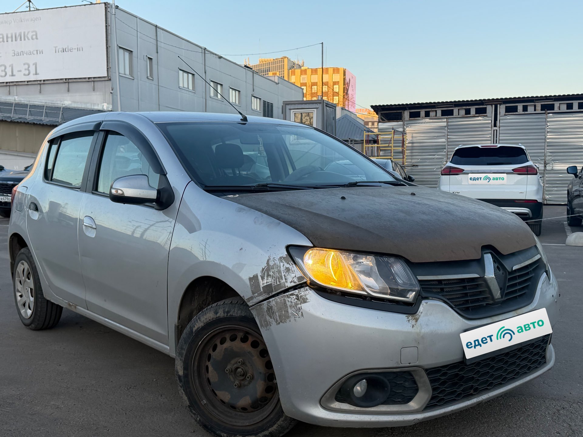 Renault SАNDЕRО, 2014 — Снаружи