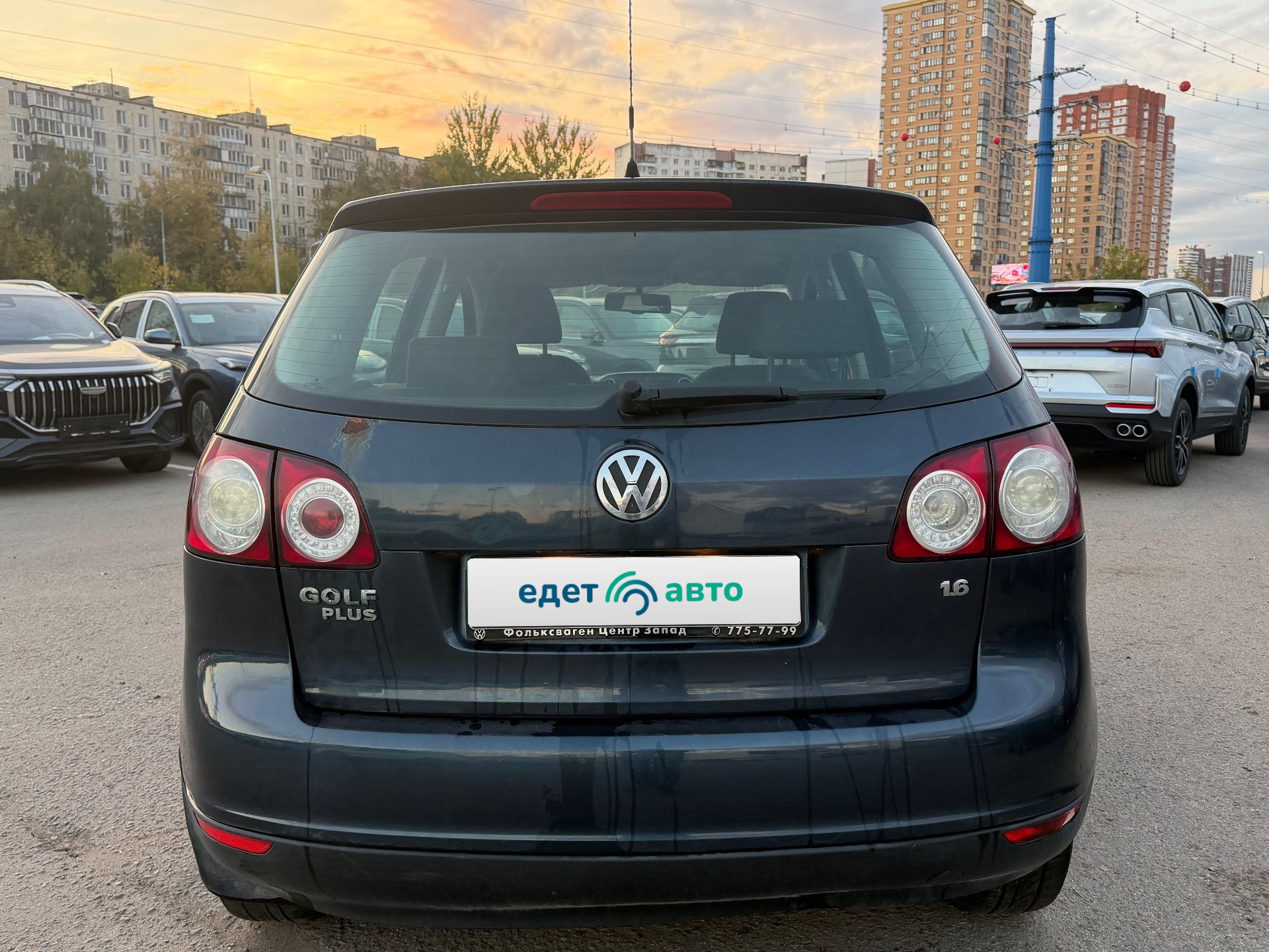 Volkswagen GОLF РLUS, 2008 — Снаружи